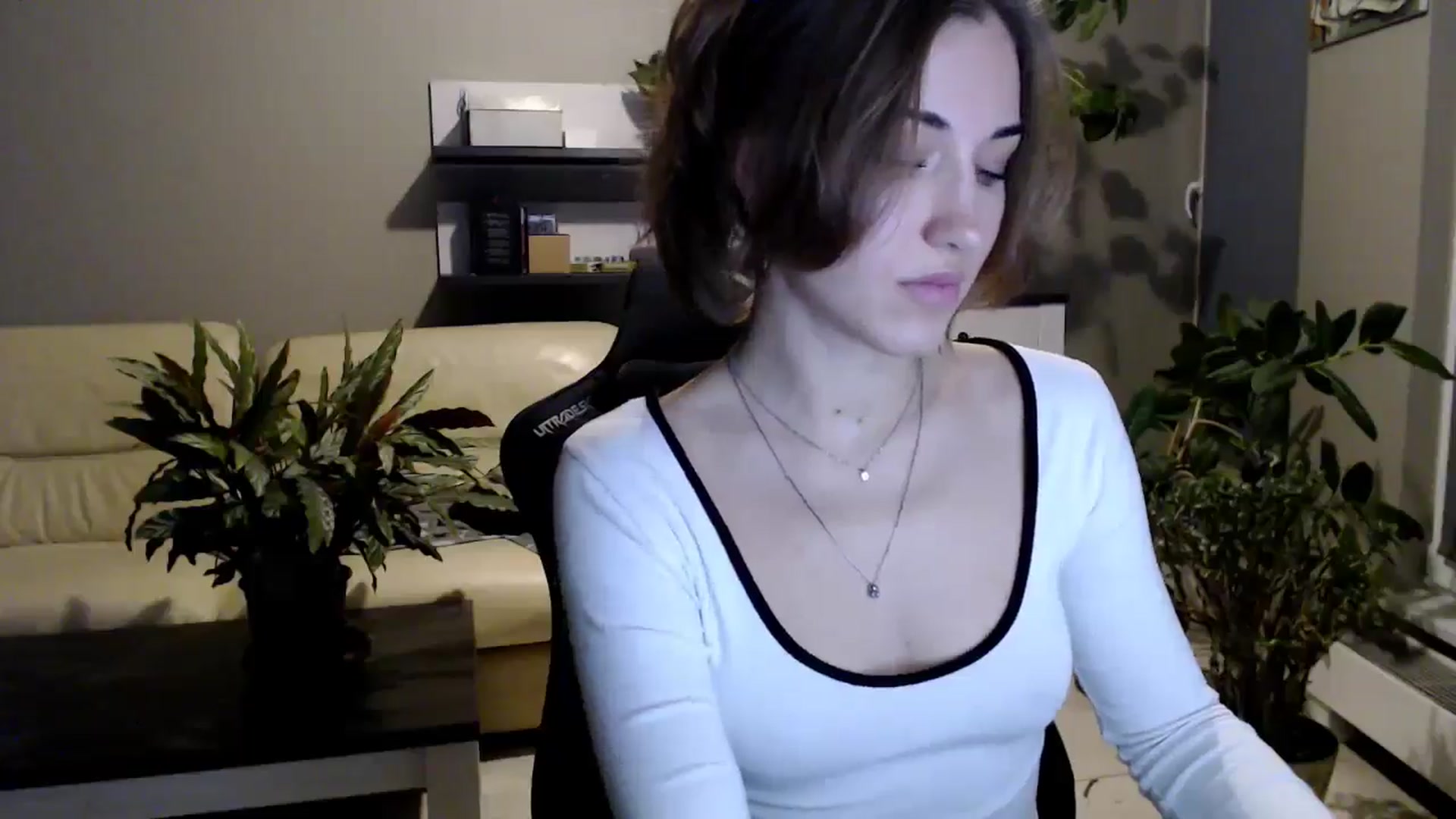 Gallery image thumbnail from GalaxyAnisia's myfreecams stream on, 10/25/2025, 16:28 image 15 of 20