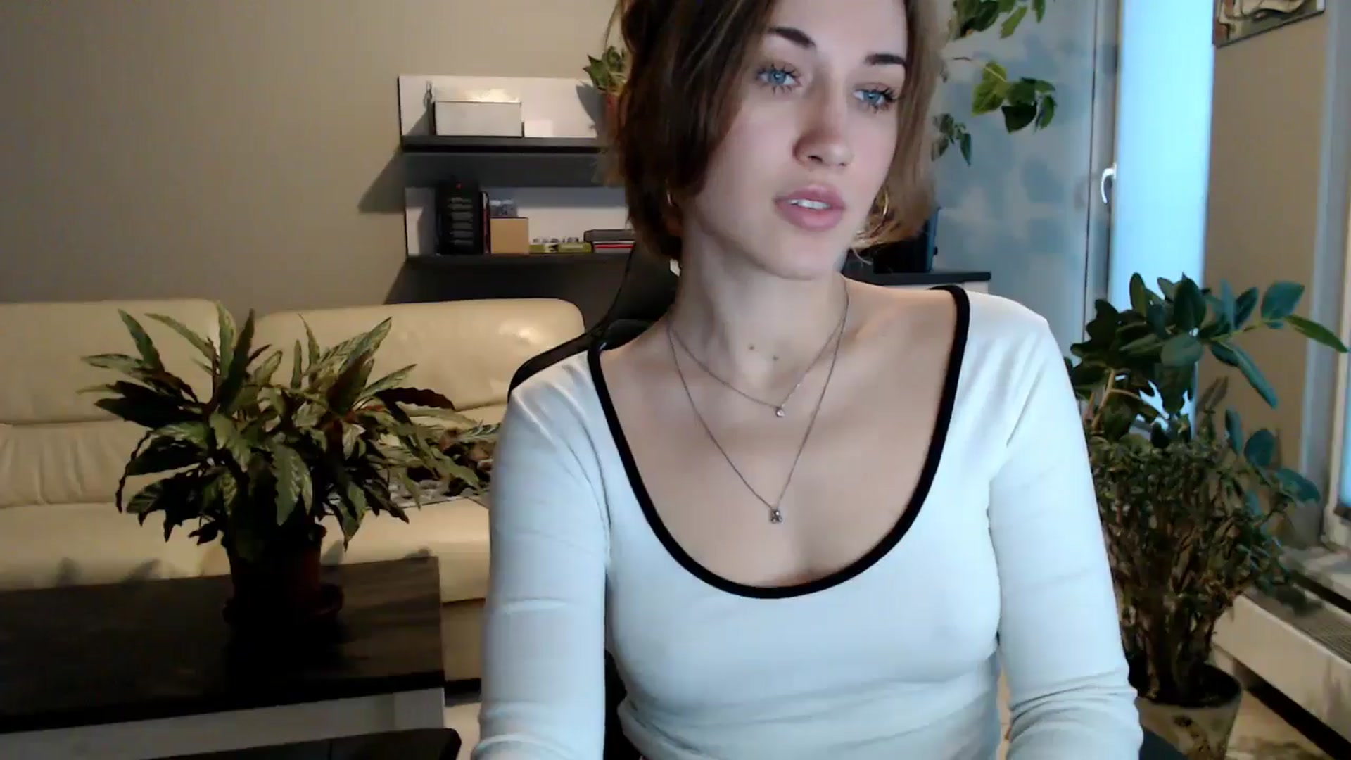 Gallery image thumbnail from GalaxyAnisia's myfreecams stream on, 10/25/2025, 16:28 image 3 of 20