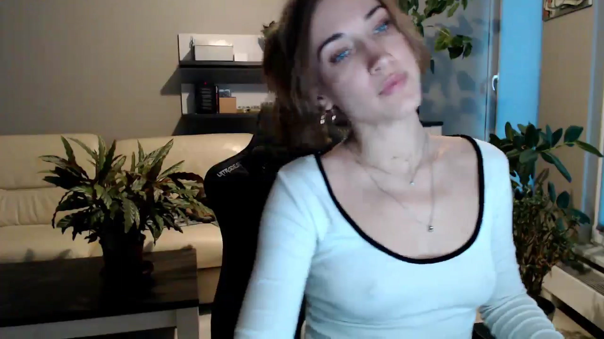 Gallery image thumbnail from GalaxyAnisia's myfreecams stream on, 10/25/2025, 16:28 image 6 of 20