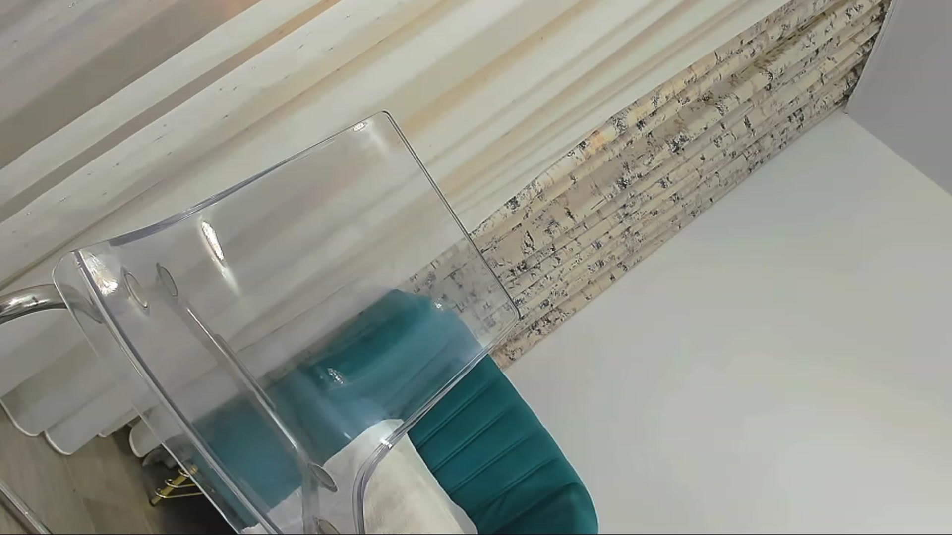 Gallery image thumbnail from Galiennezinna's myfreecams stream on, 10/16/2023, 09:13 image 3 of 20