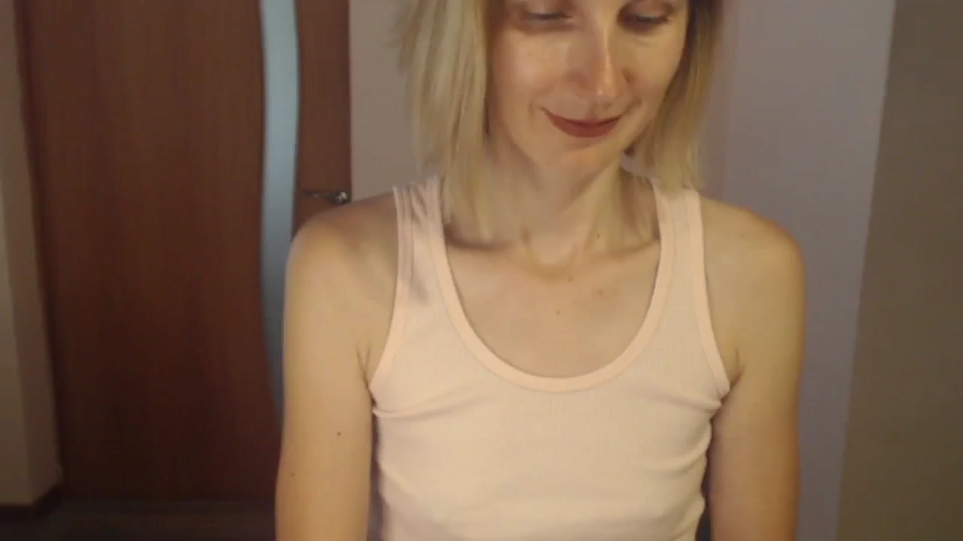Gallery image thumbnail from GalinatheBest's myfreecams stream on, 06/28/2024, 15:48 image 7 of 20