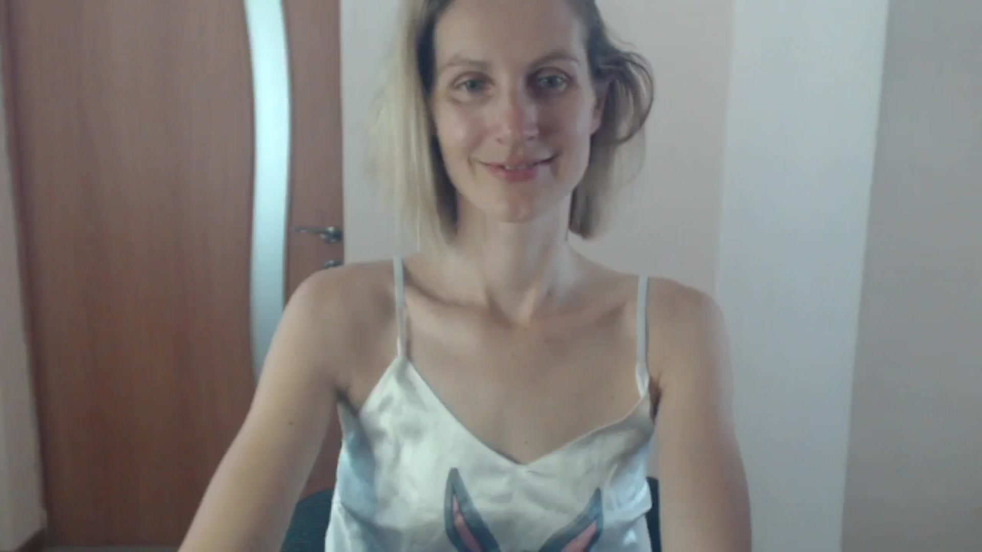 Gallery image thumbnail from GalinatheBest's myfreecams stream on, 07/08/2024, 12:05 image 6 of 20