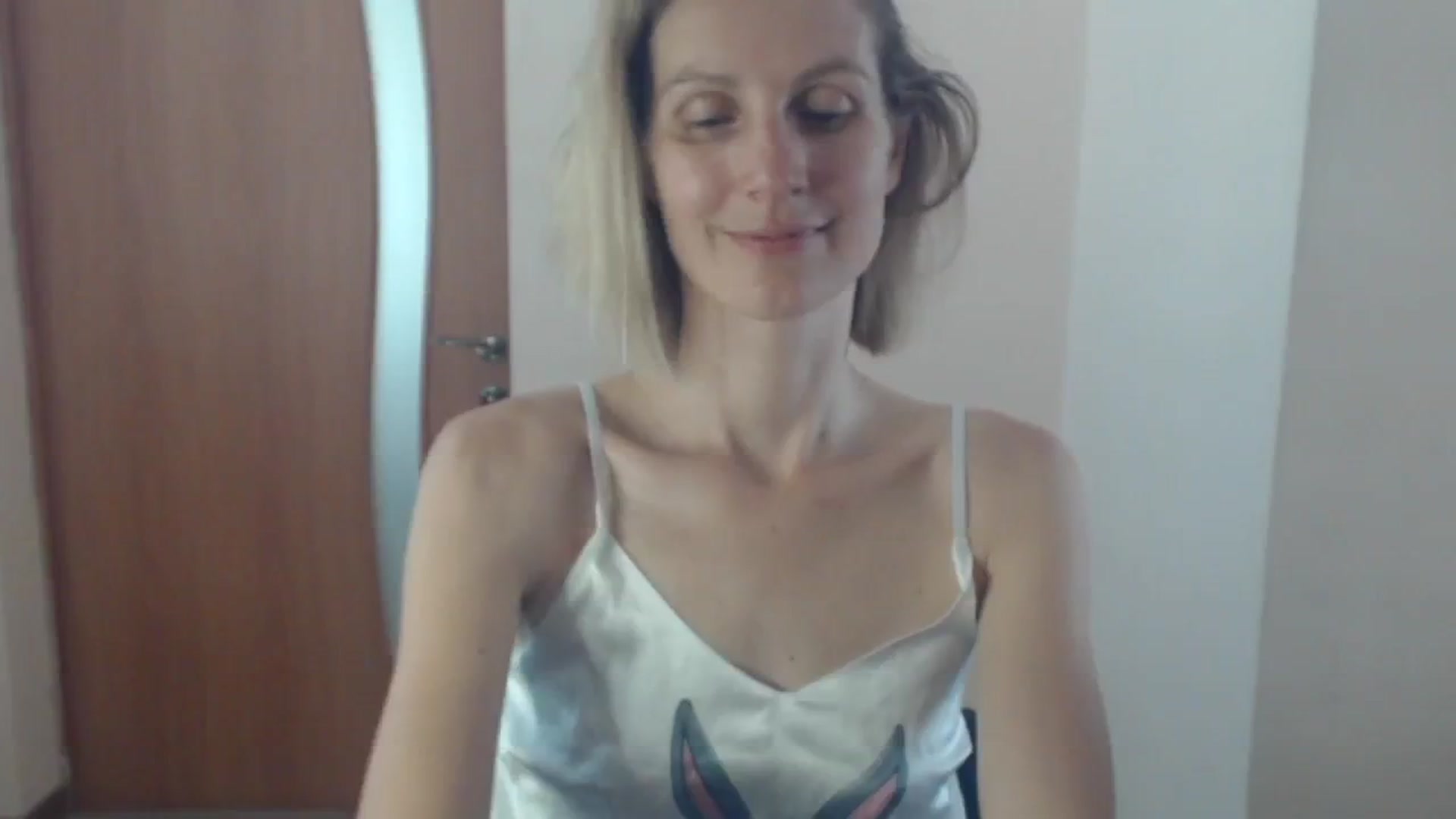 Gallery image thumbnail from GalinatheBest's myfreecams stream on, 07/08/2024, 12:05 image 7 of 20