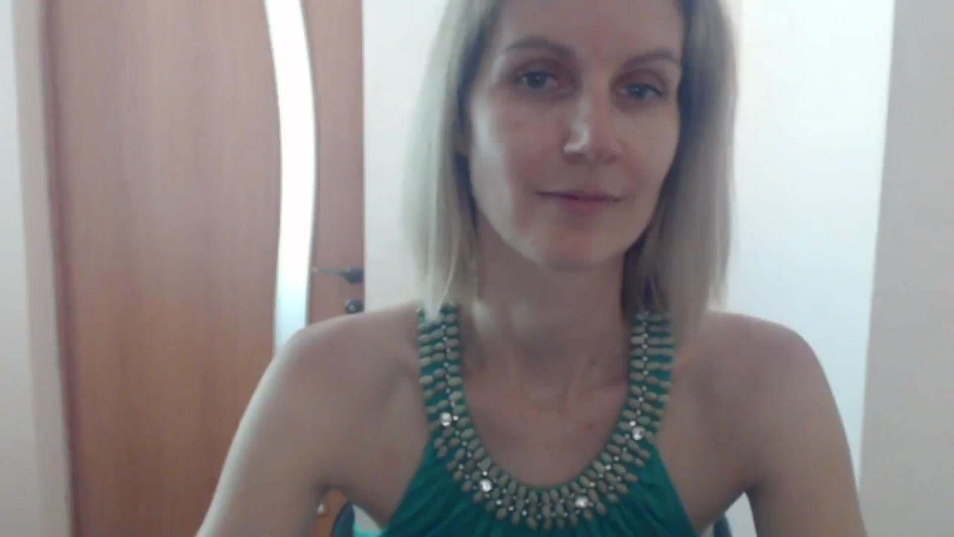 Gallery image thumbnail from GalinatheBest's myfreecams stream on, 07/20/2024, 12:38 image 8 of 20