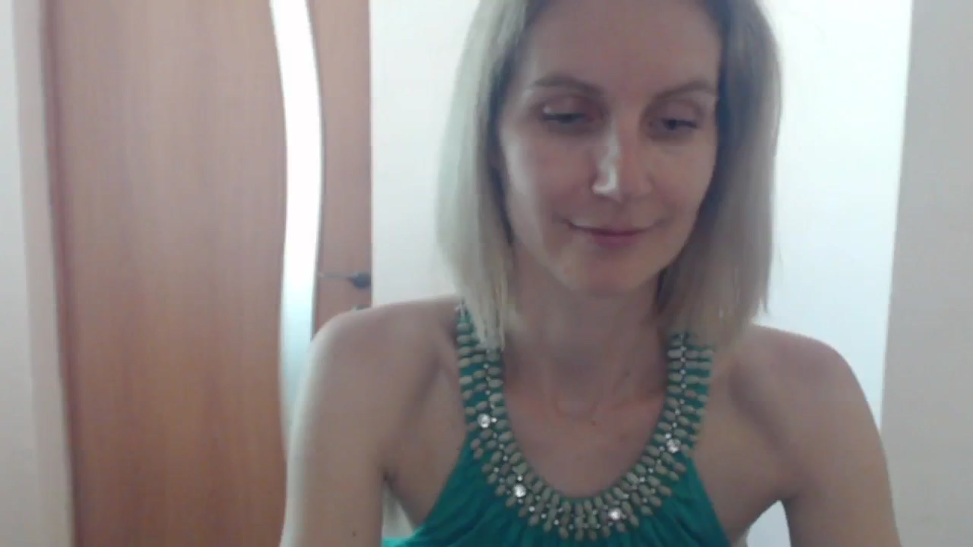 Gallery image thumbnail from GalinatheBest's myfreecams stream on, 07/20/2024, 12:38 image 6 of 20
