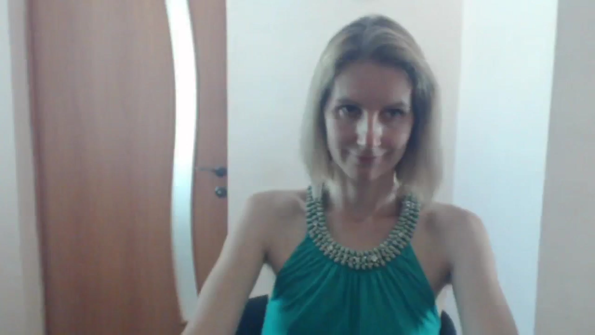 Gallery image thumbnail from GalinatheBest's myfreecams stream on, 07/20/2024, 12:38 image 7 of 20