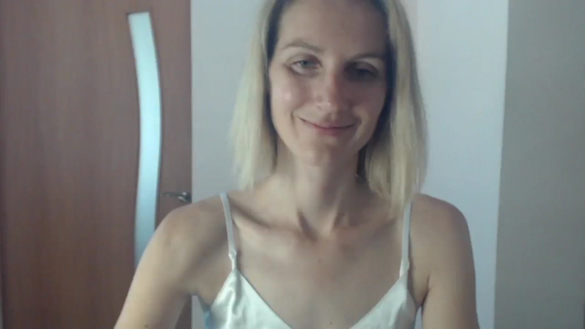 Gallery image thumbnail from GalinatheBest's myfreecams stream on, 07/23/2024, 13:15 image 2 of 20