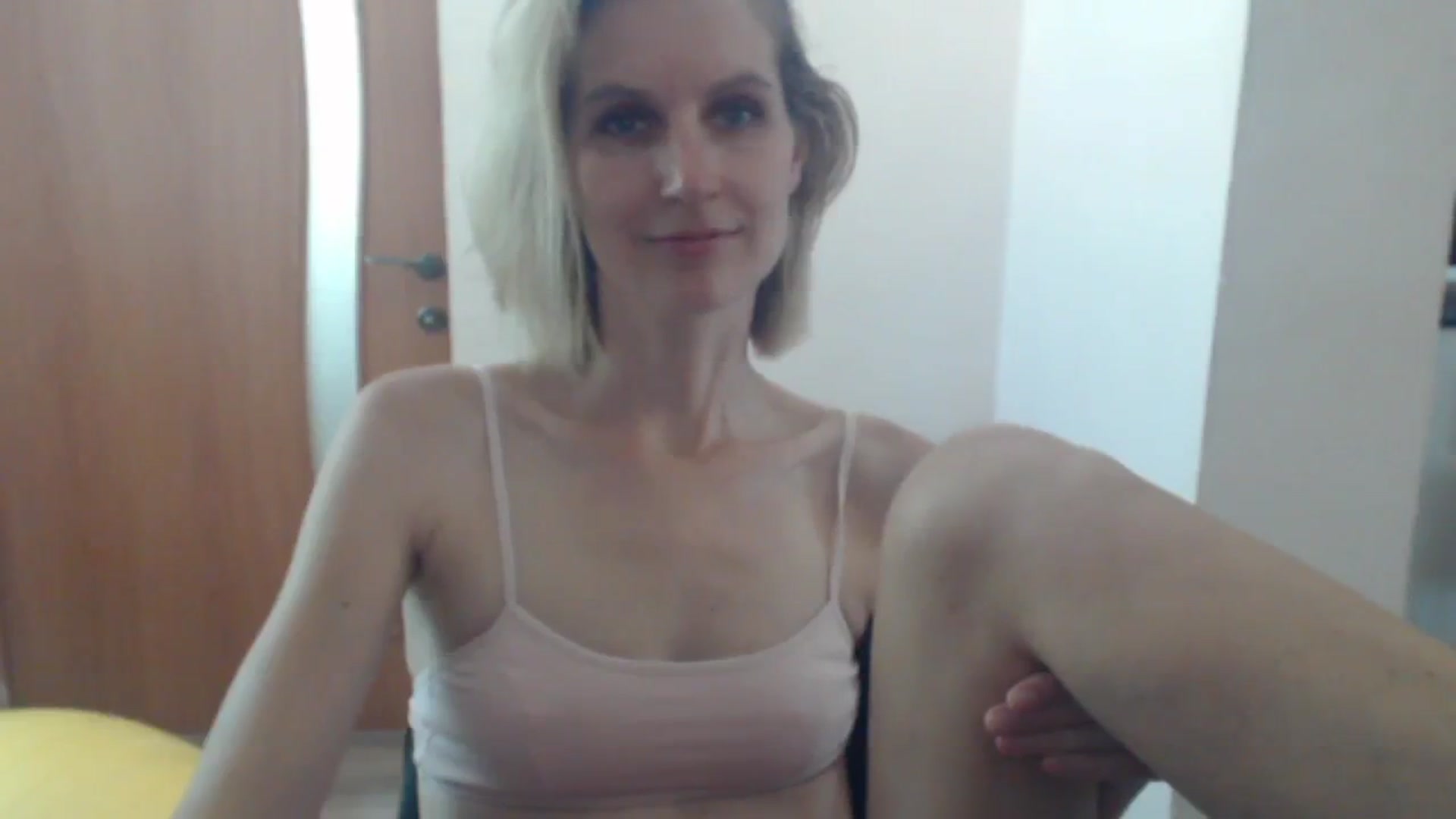 Gallery image thumbnail from GalinatheBest's myfreecams stream on, 07/29/2024, 12:15 image 20 of 20