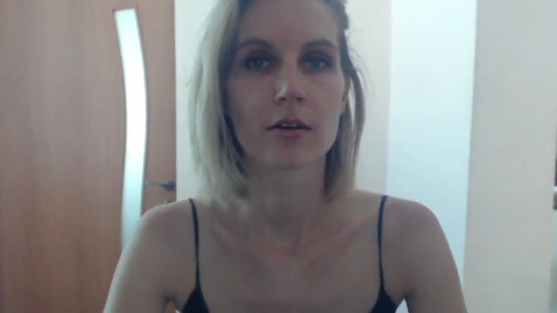 Gallery image thumbnail from GalinatheBest's myfreecams stream on, 07/29/2024, 12:15 image 11 of 20