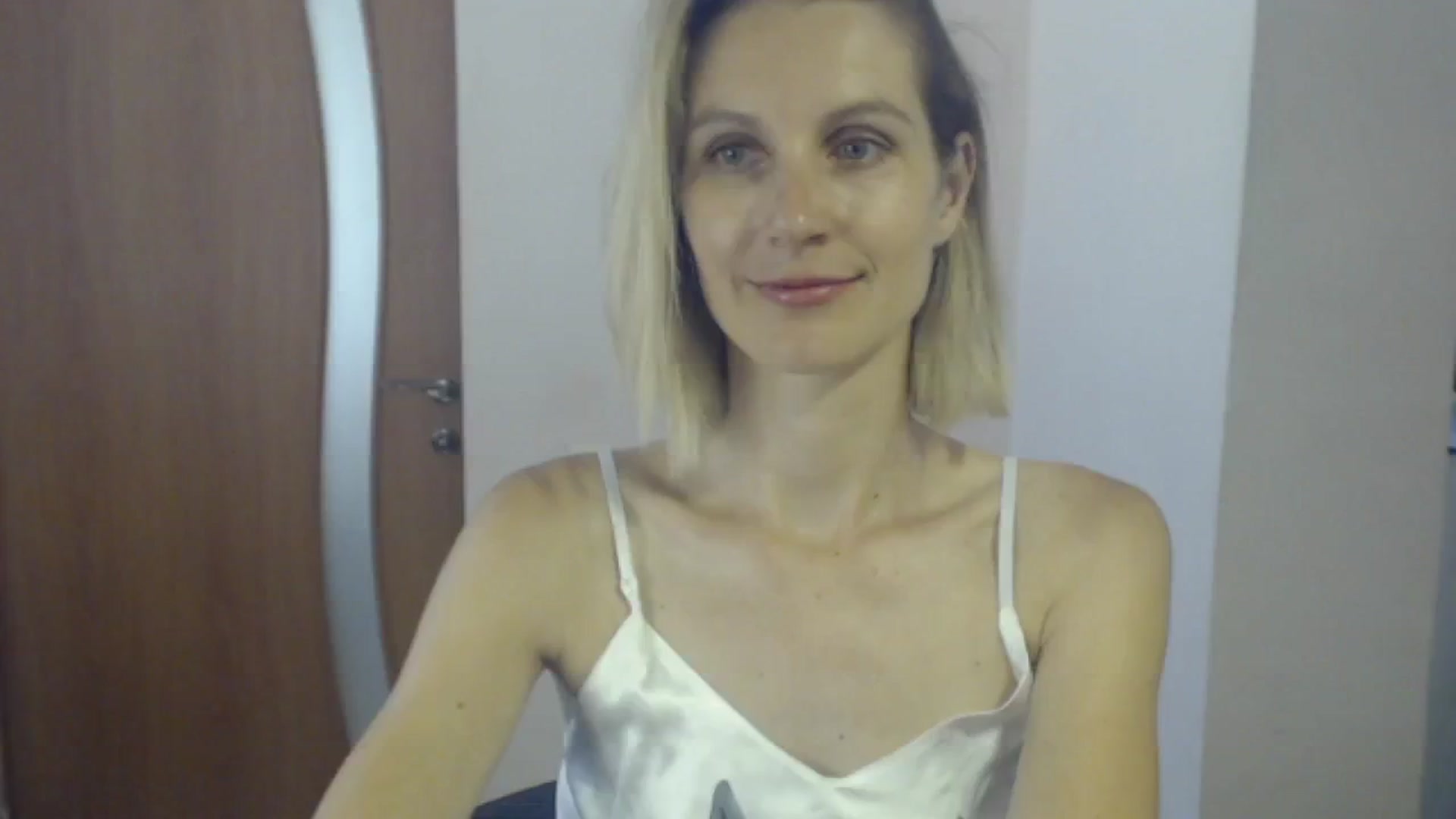 Gallery image thumbnail from GalinatheBest's myfreecams stream on, 07/30/2024, 11:41 image 2 of 20