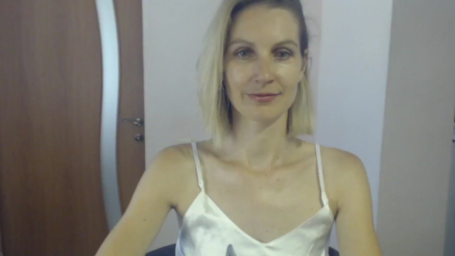 Gallery image thumbnail from GalinatheBest's myfreecams stream on, 07/30/2024, 11:41 image 5 of 20