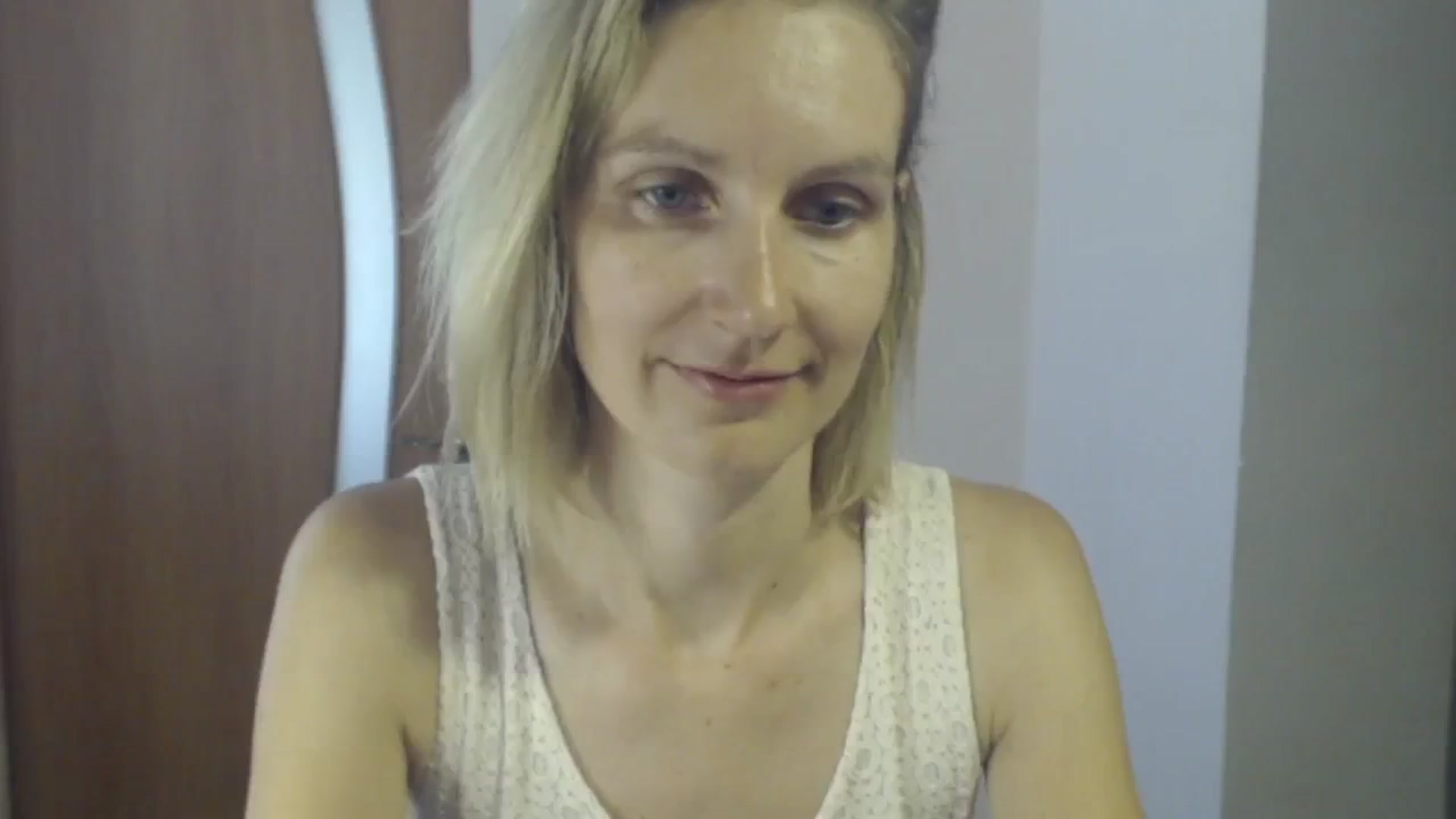 Gallery image thumbnail from GalinatheBest's myfreecams stream on, 07/31/2024, 09:48 image 8 of 20
