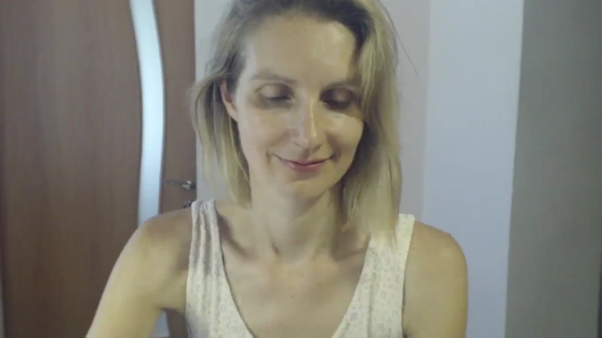 Gallery image thumbnail from GalinatheBest's myfreecams stream on, 07/31/2024, 09:48 image 20 of 20