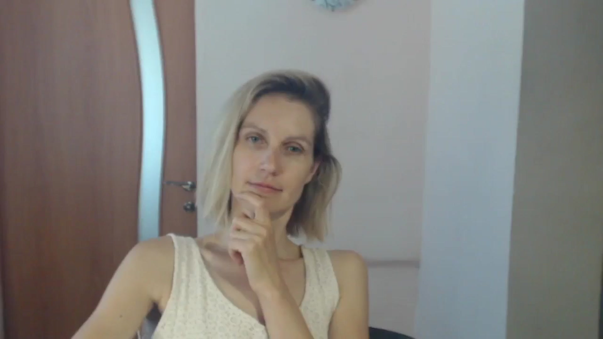 Gallery image thumbnail from GalinatheBest's myfreecams stream on, 07/31/2024, 09:48 image 12 of 20