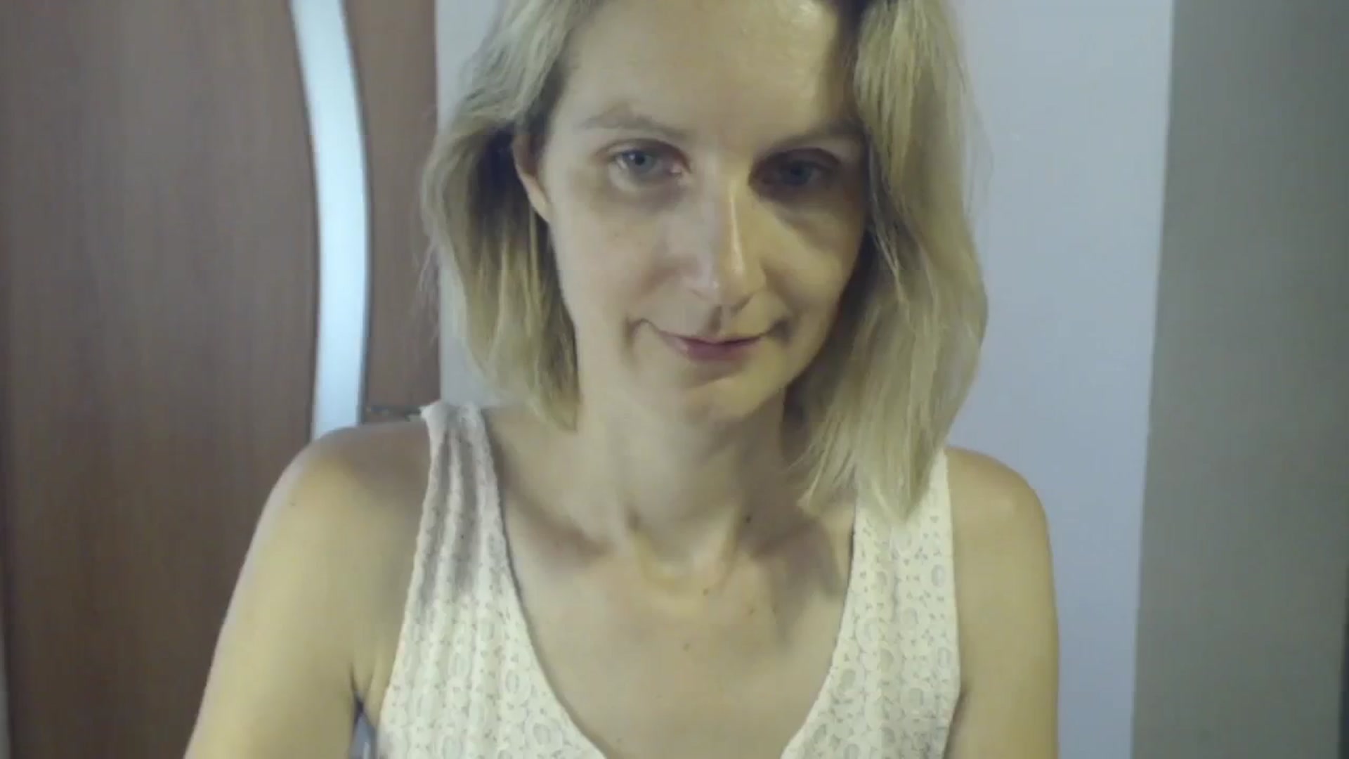 Gallery image thumbnail from GalinatheBest's myfreecams stream on, 07/31/2024, 09:48 image 16 of 20