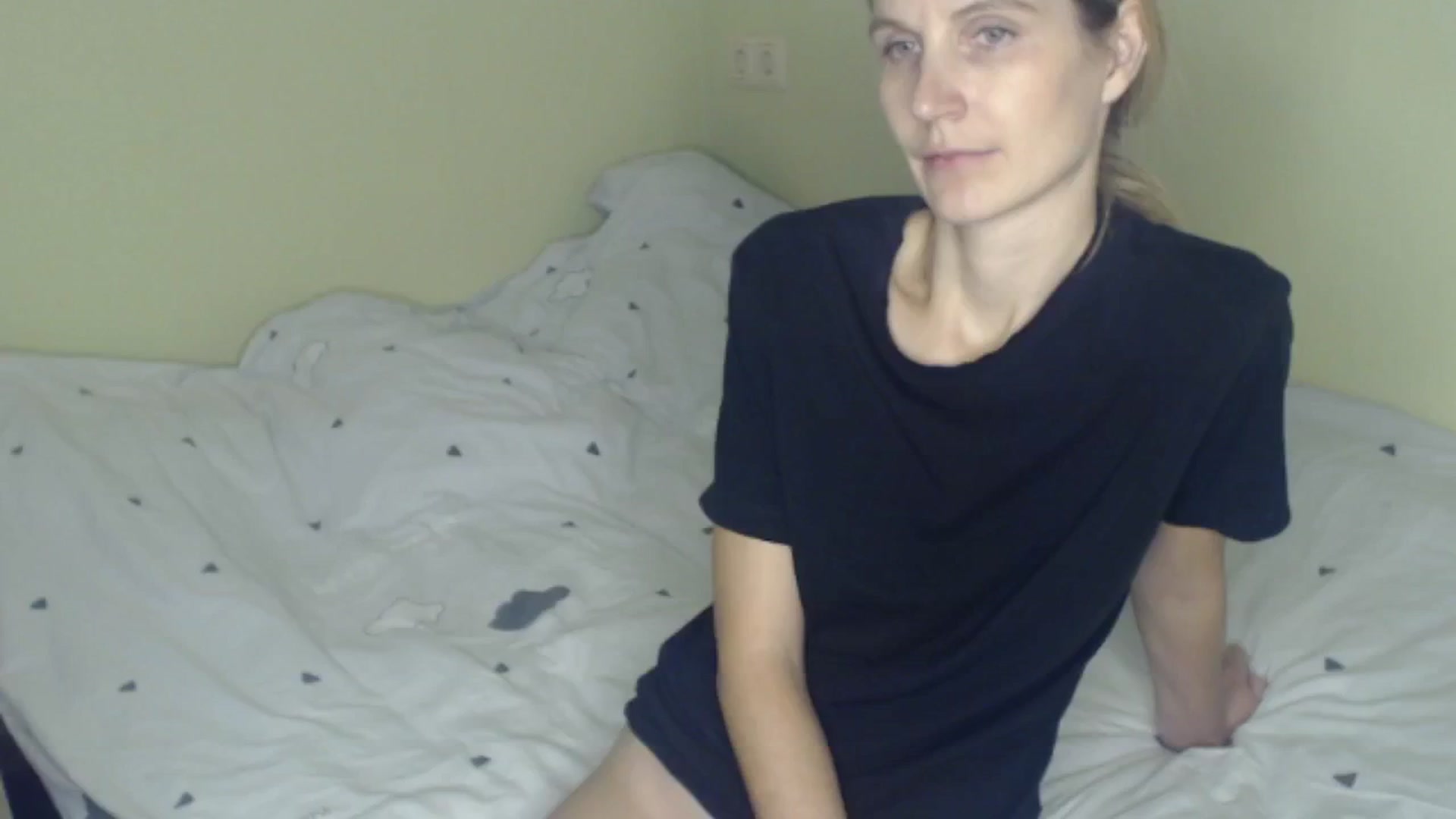 Gallery image thumbnail from GalinatheBest's myfreecams stream on, 12/24/2024, 14:43 image 17 of 20