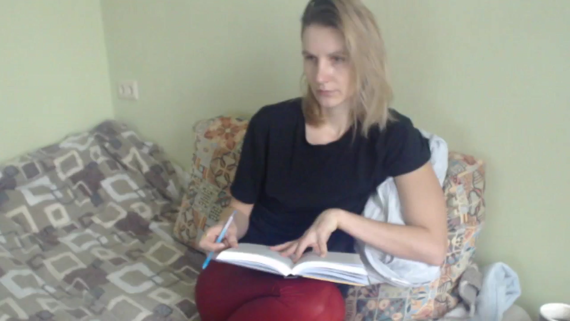 Gallery image thumbnail from GalinatheBest's myfreecams stream on, 01/20/2025, 10:20 image 2 of 20