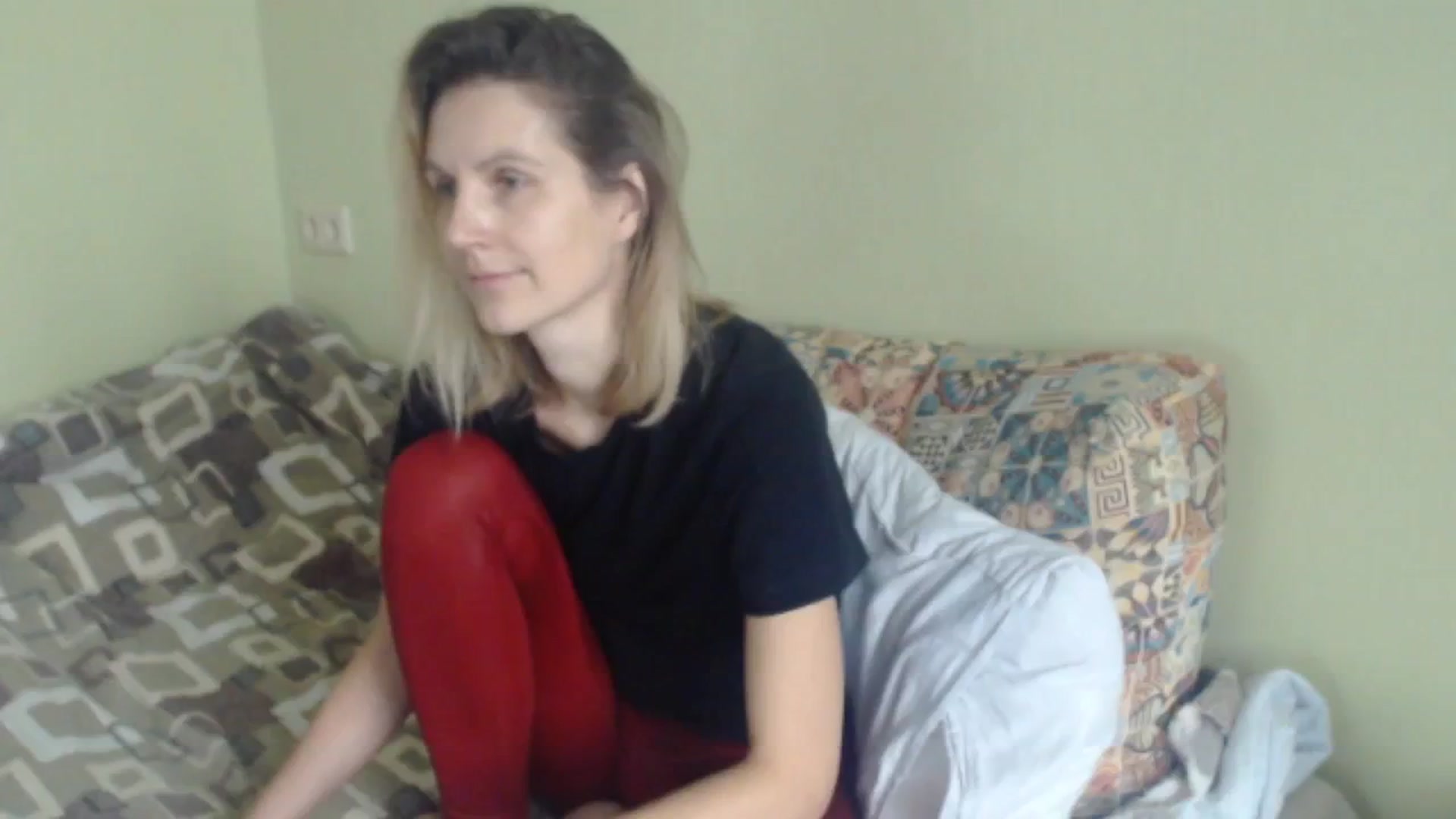 Gallery image thumbnail from GalinatheBest's myfreecams stream on, 01/20/2025, 10:20 image 20 of 20