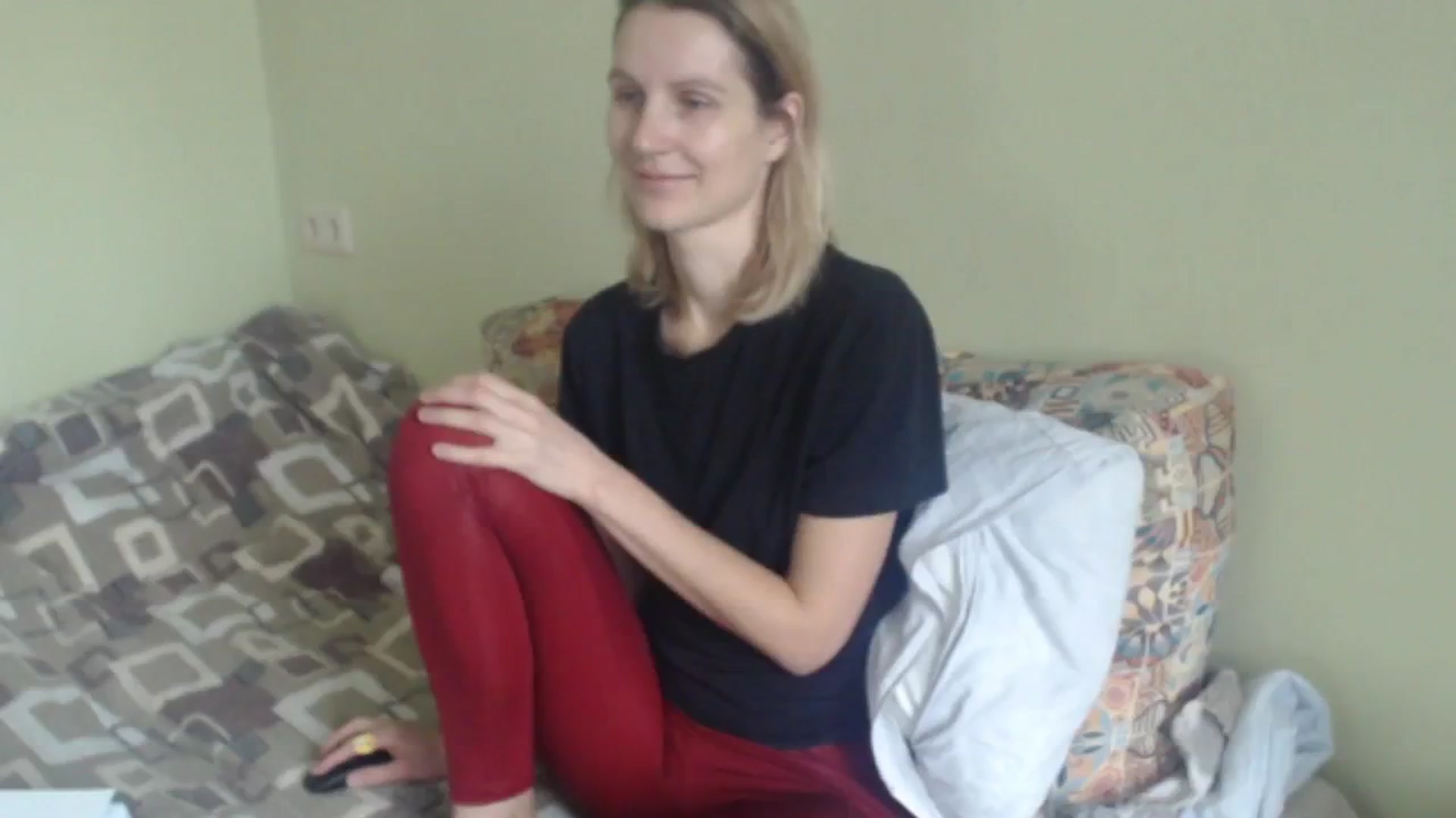 Gallery image thumbnail from GalinatheBest's myfreecams stream on, 01/20/2025, 10:20 image 8 of 20