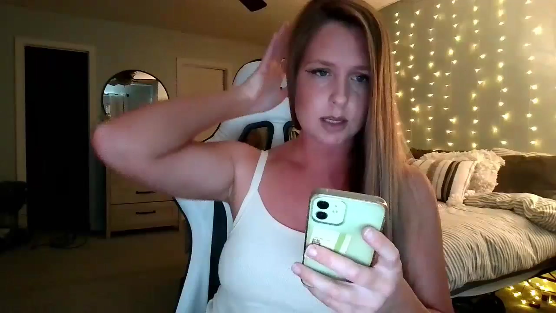Gallery image thumbnail from GamerGirl's myfreecams stream on, 12/05/2023, 20:51 image 1 of 20