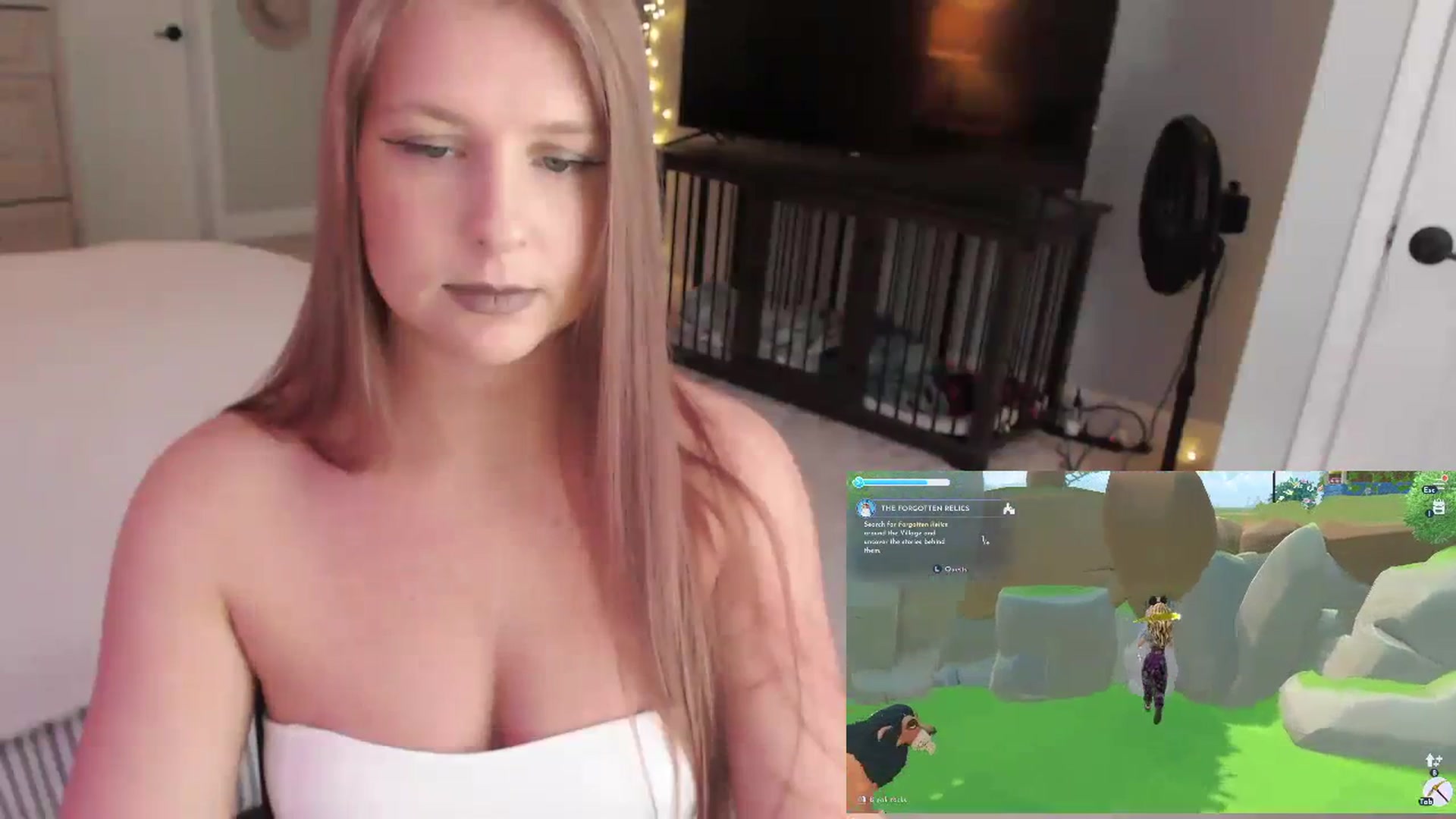 Gallery image thumbnail from GamerGirl's myfreecams stream on, 01/16/2024, 19:20 image 5 of 20