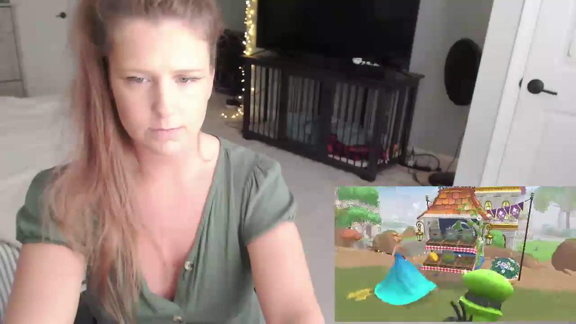 Gallery image thumbnail from GamerGirl's myfreecams stream on, 01/23/2024, 19:15 image 15 of 20