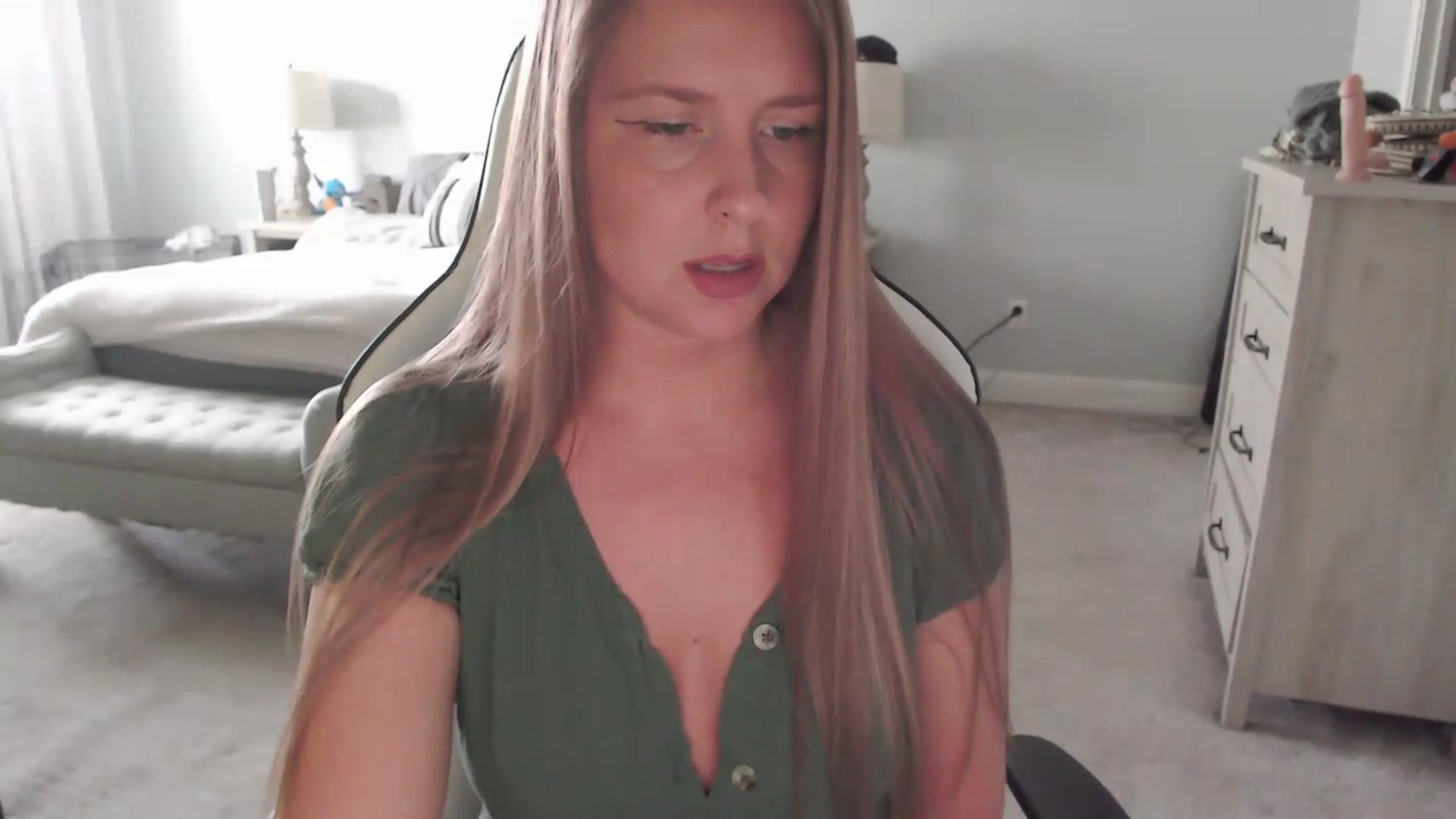 Gallery image thumbnail from GamerGirl's myfreecams stream on, 03/11/2024, 16:35 image 2 of 20