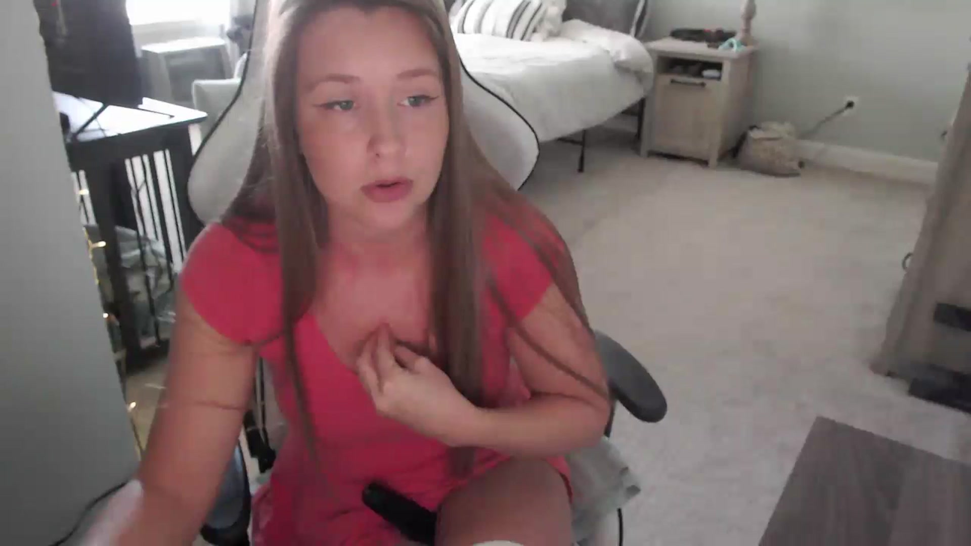 Gallery image thumbnail from GamerGirl's myfreecams stream on, 03/20/2024, 17:08 image 12 of 20