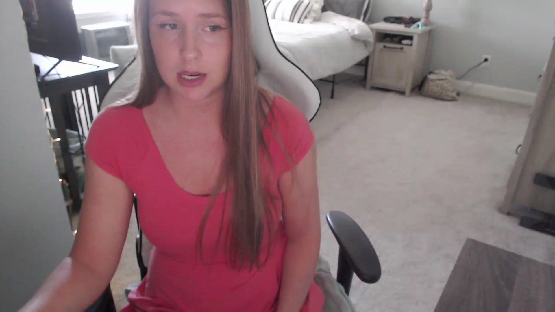 Gallery image thumbnail from GamerGirl's myfreecams stream on, 03/20/2024, 17:08 image 5 of 20
