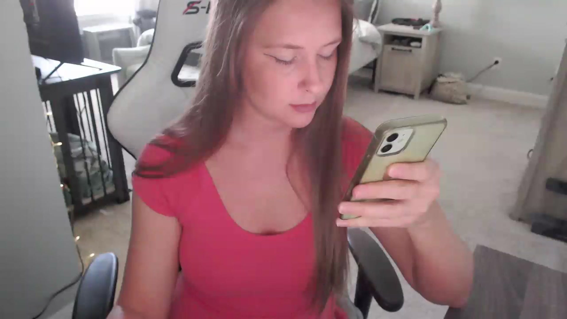 Gallery image thumbnail from GamerGirl's myfreecams stream on, 03/20/2024, 17:08 image 1 of 20