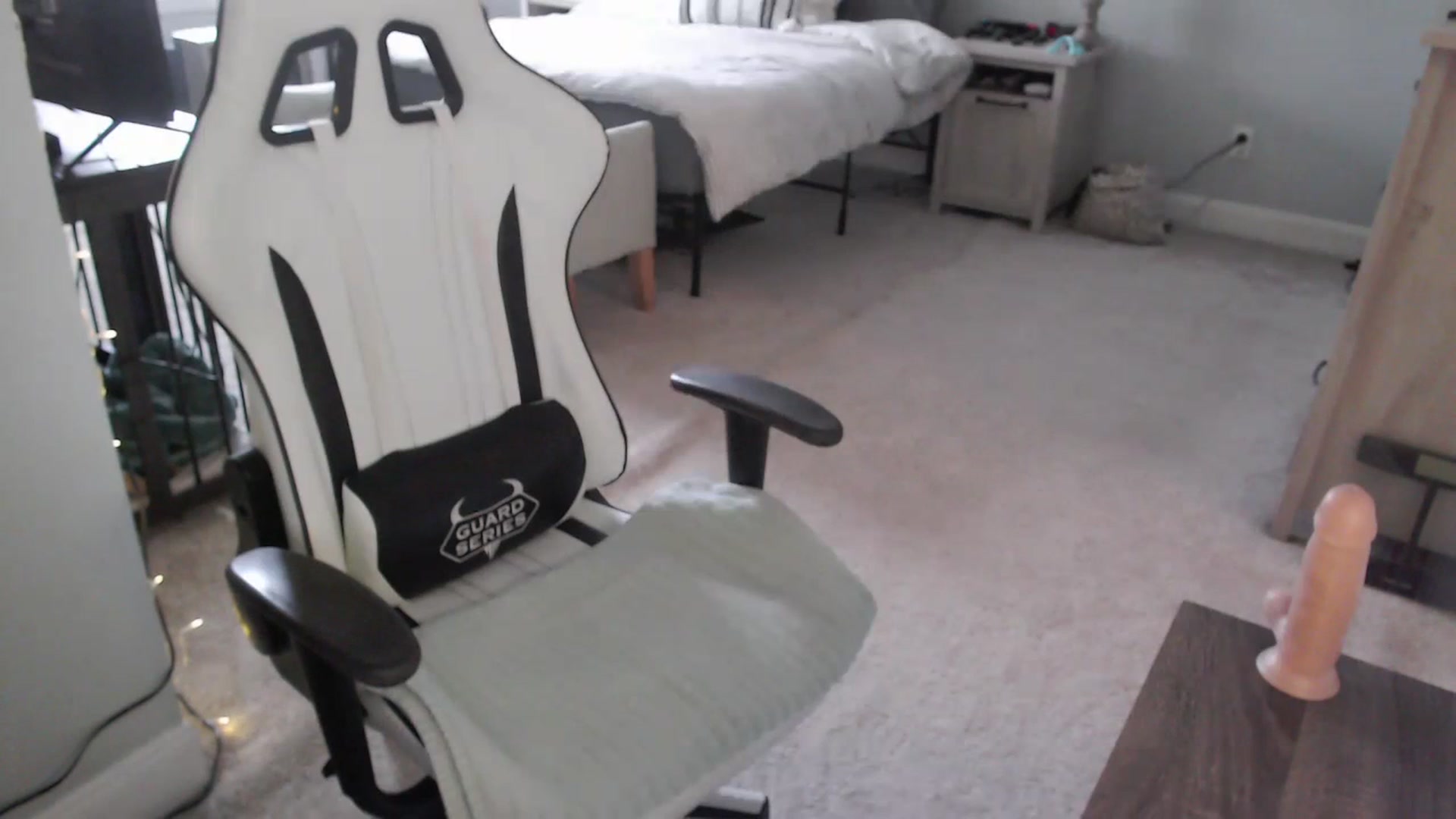 Gallery image thumbnail from GamerGirl's myfreecams stream on, 03/21/2024, 18:31 image 8 of 20