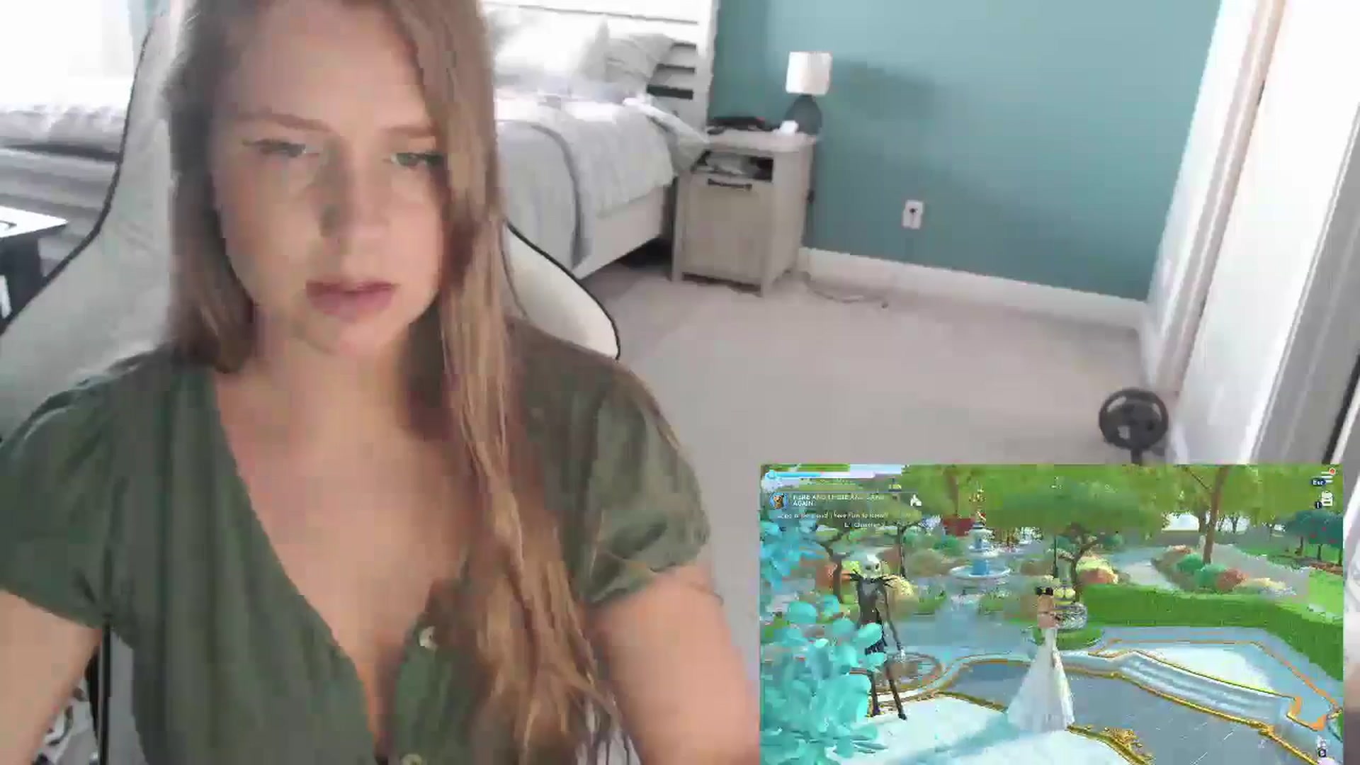 Gallery image thumbnail from GamerGirl's myfreecams stream on, 04/23/2024, 15:13 image 2 of 20