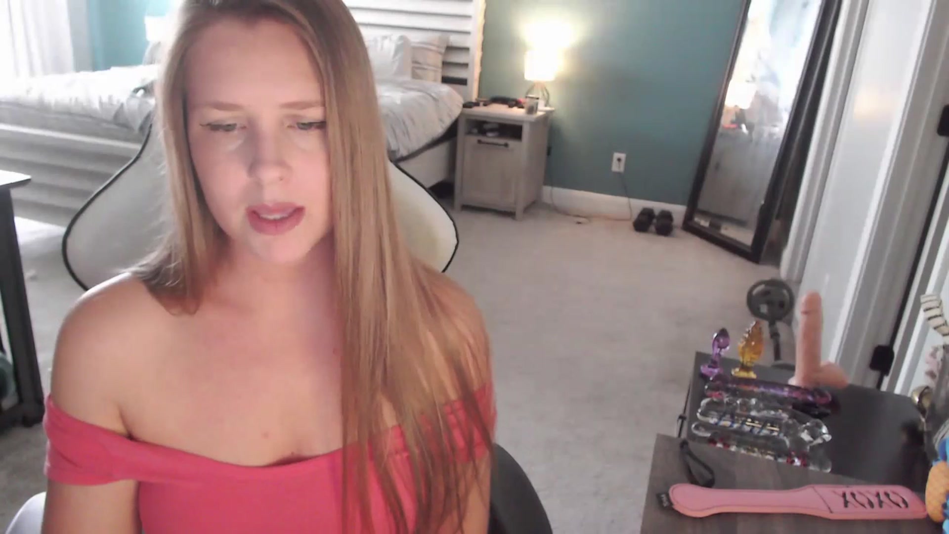 Gallery image thumbnail from GamerGirl's myfreecams stream on, 04/29/2024, 14:49 image 13 of 20