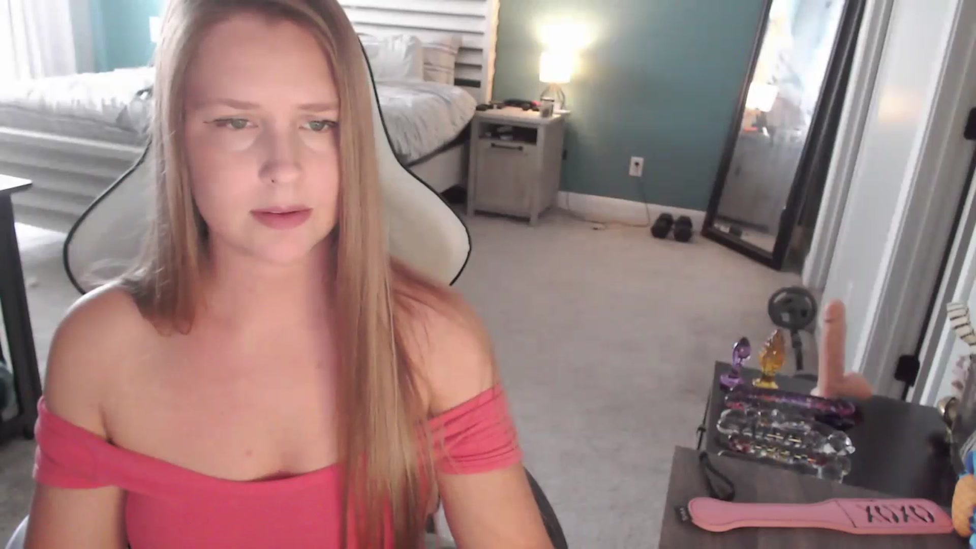 Gallery image thumbnail from GamerGirl's myfreecams stream on, 04/29/2024, 14:49 image 18 of 20