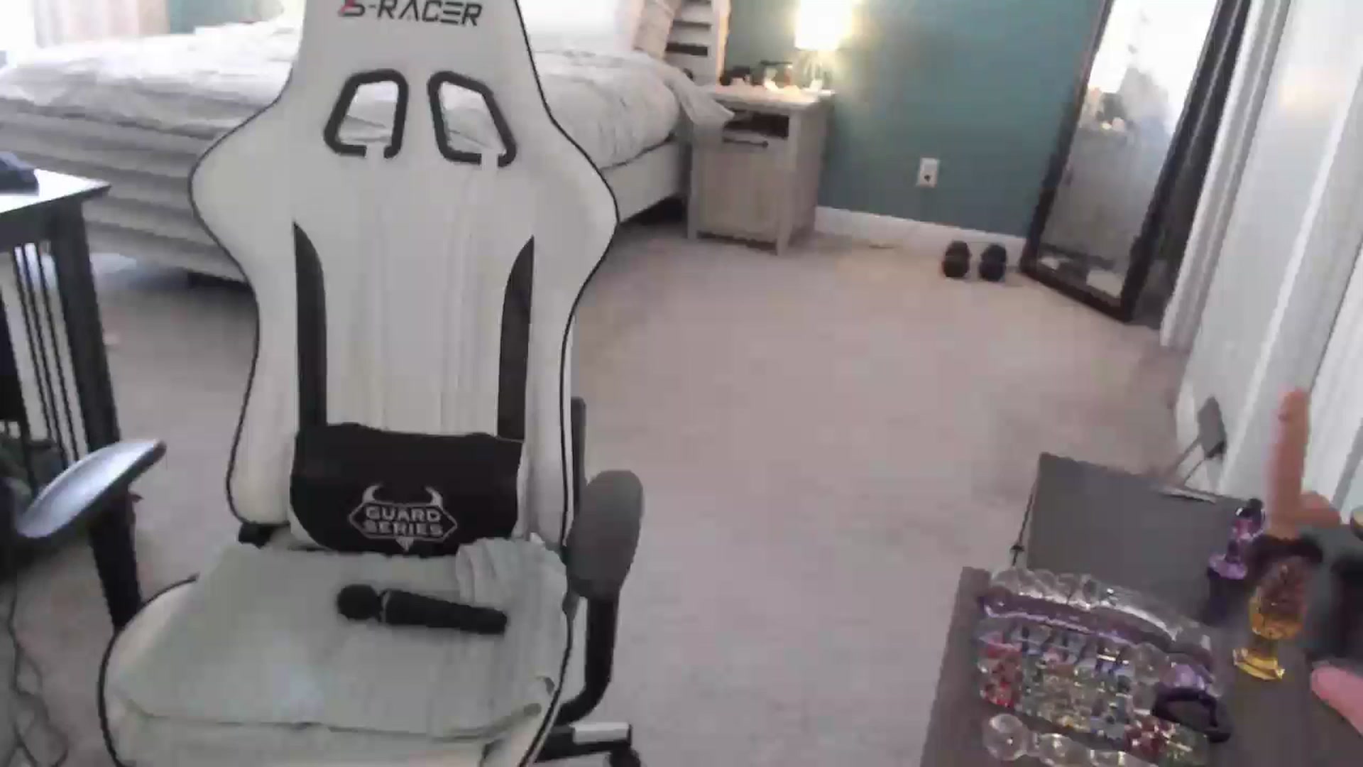 Gallery image thumbnail from GamerGirl's myfreecams stream on, 05/08/2024, 15:34 image 10 of 20