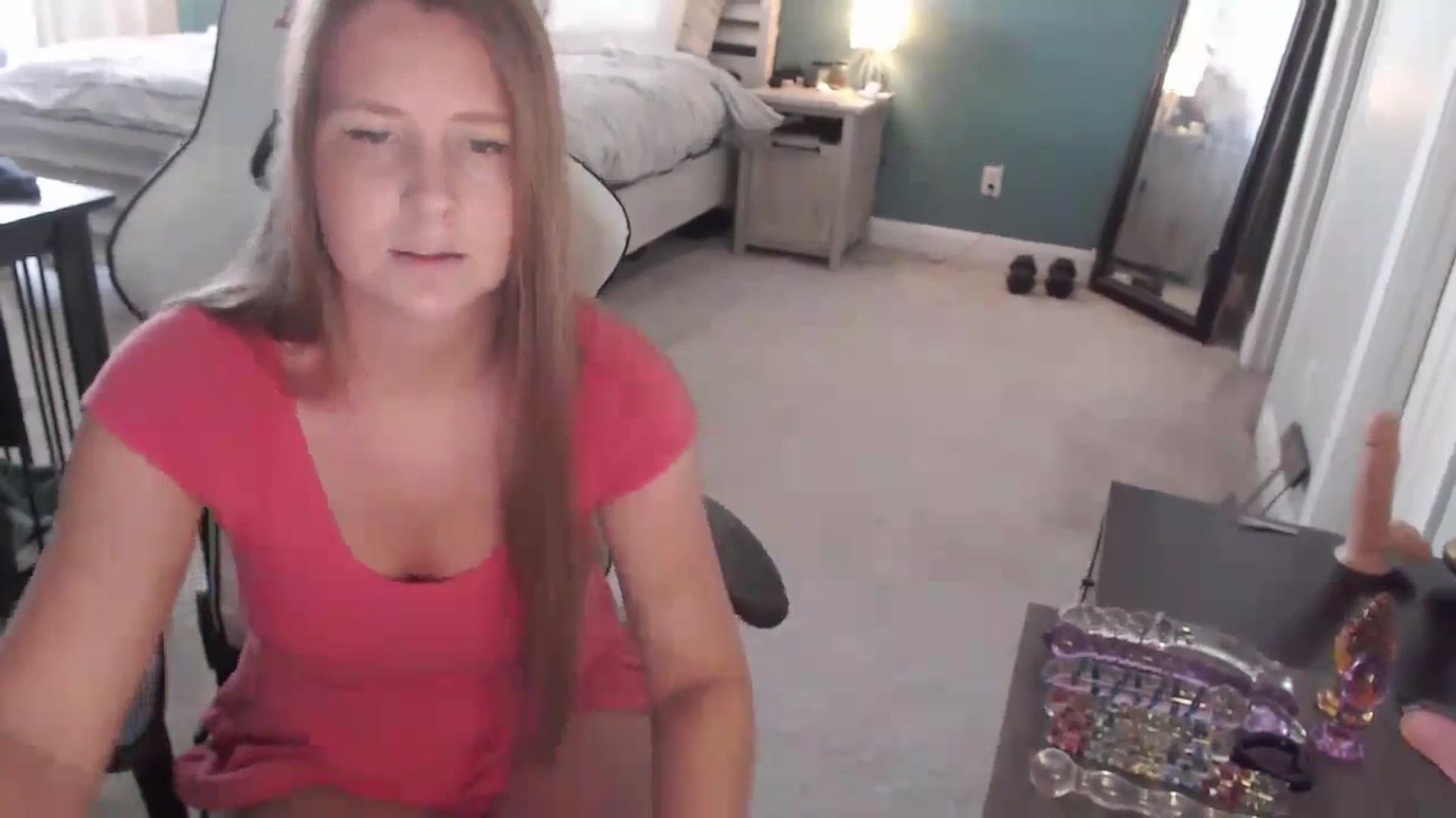 Gallery image thumbnail from GamerGirl's myfreecams stream on, 05/08/2024, 15:34 image 17 of 20