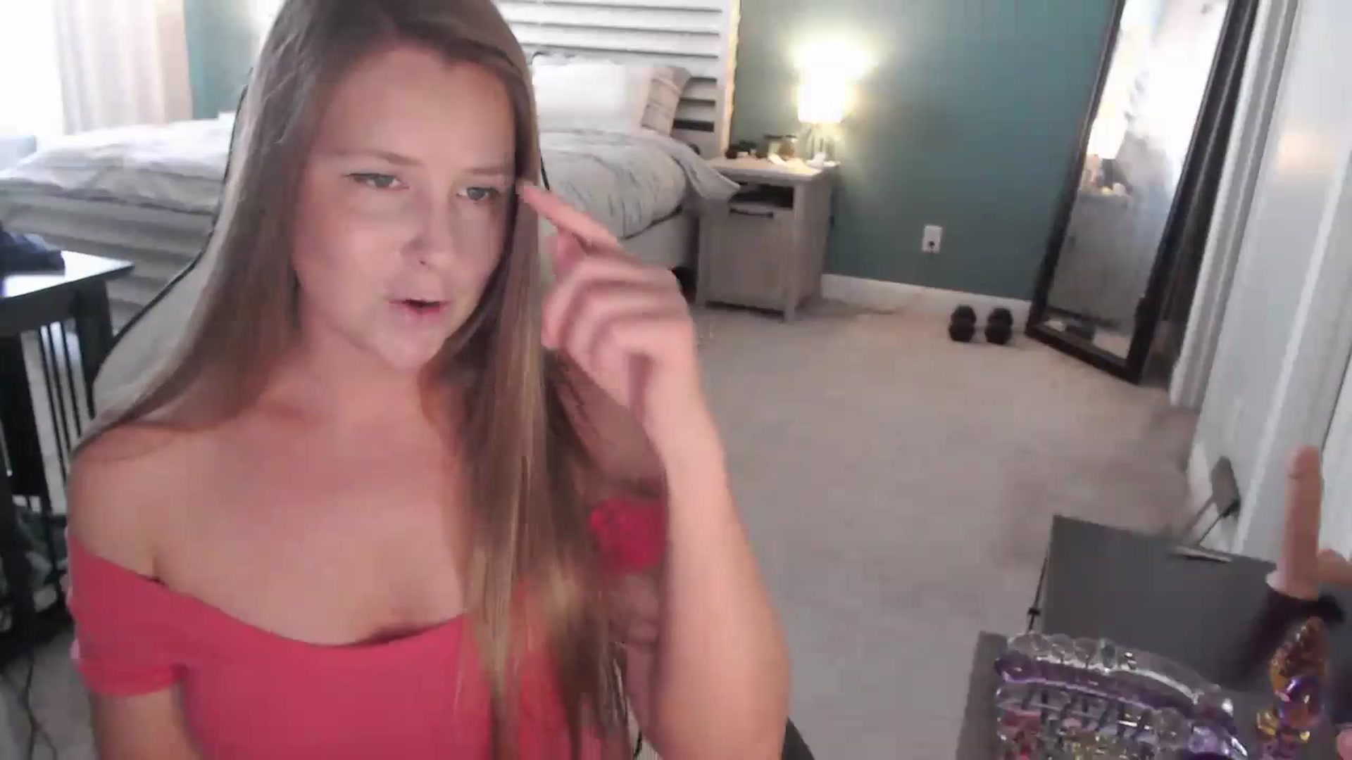 Gallery image thumbnail from GamerGirl's myfreecams stream on, 05/08/2024, 16:30 image 4 of 20