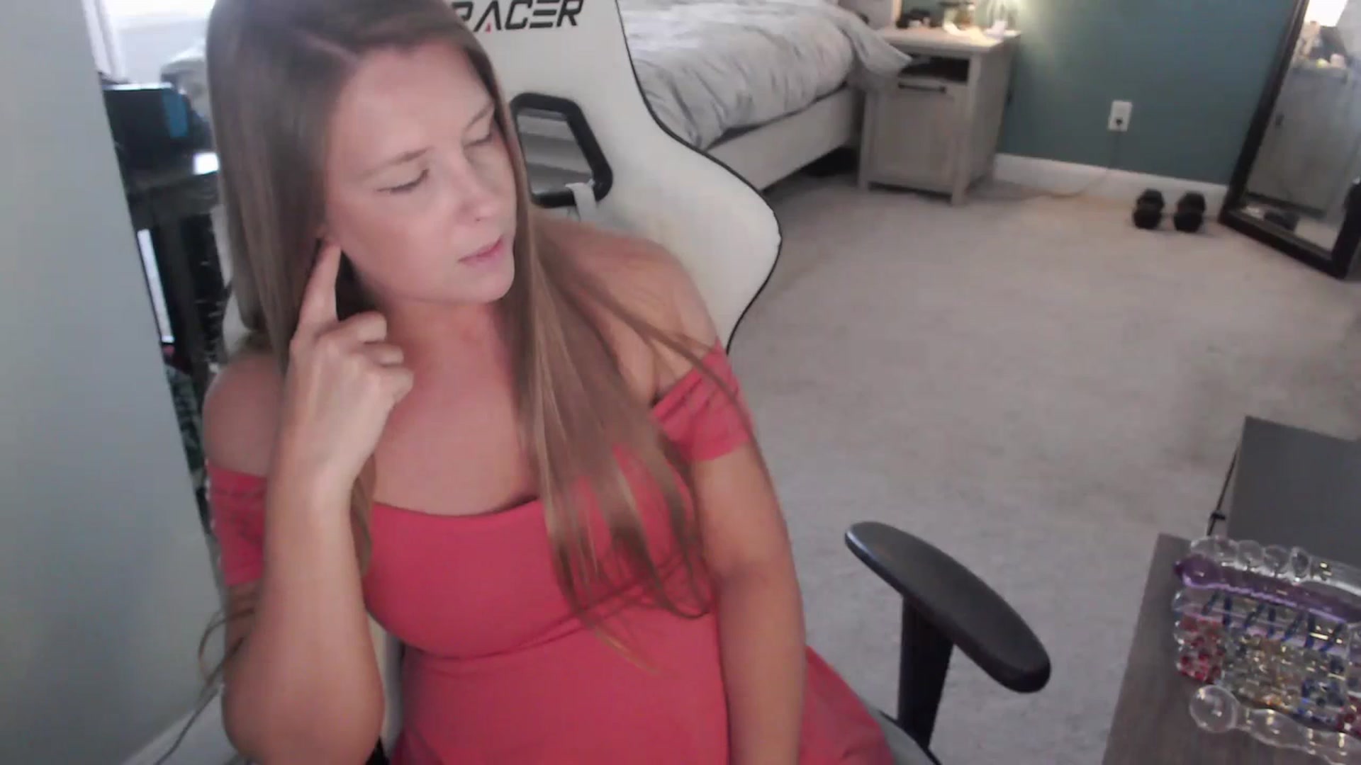 Gallery image thumbnail from GamerGirl's myfreecams stream on, 05/08/2024, 16:30 image 9 of 20