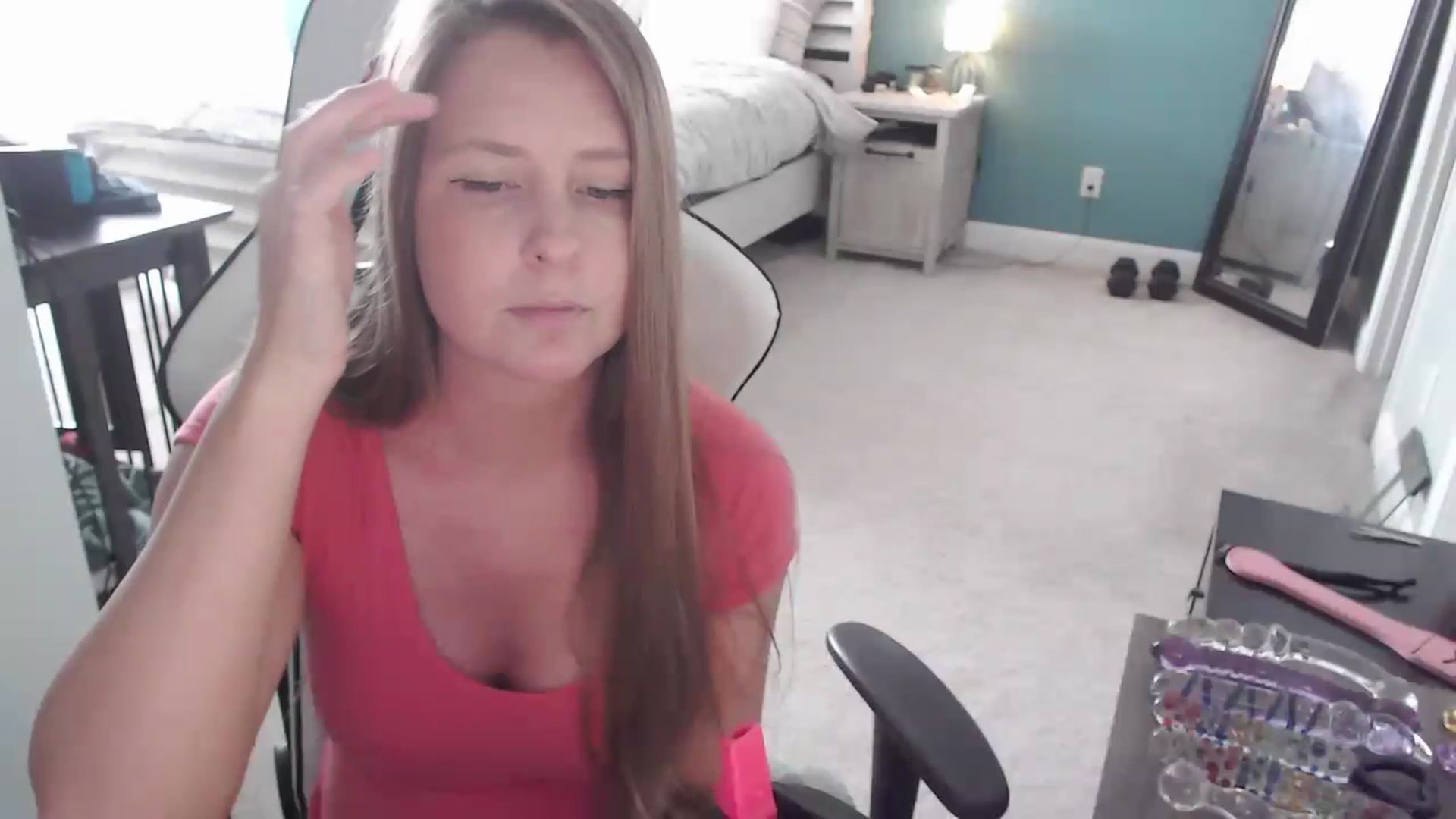 Gallery image thumbnail from GamerGirl's myfreecams stream on, 05/08/2024, 20:31 image 20 of 20