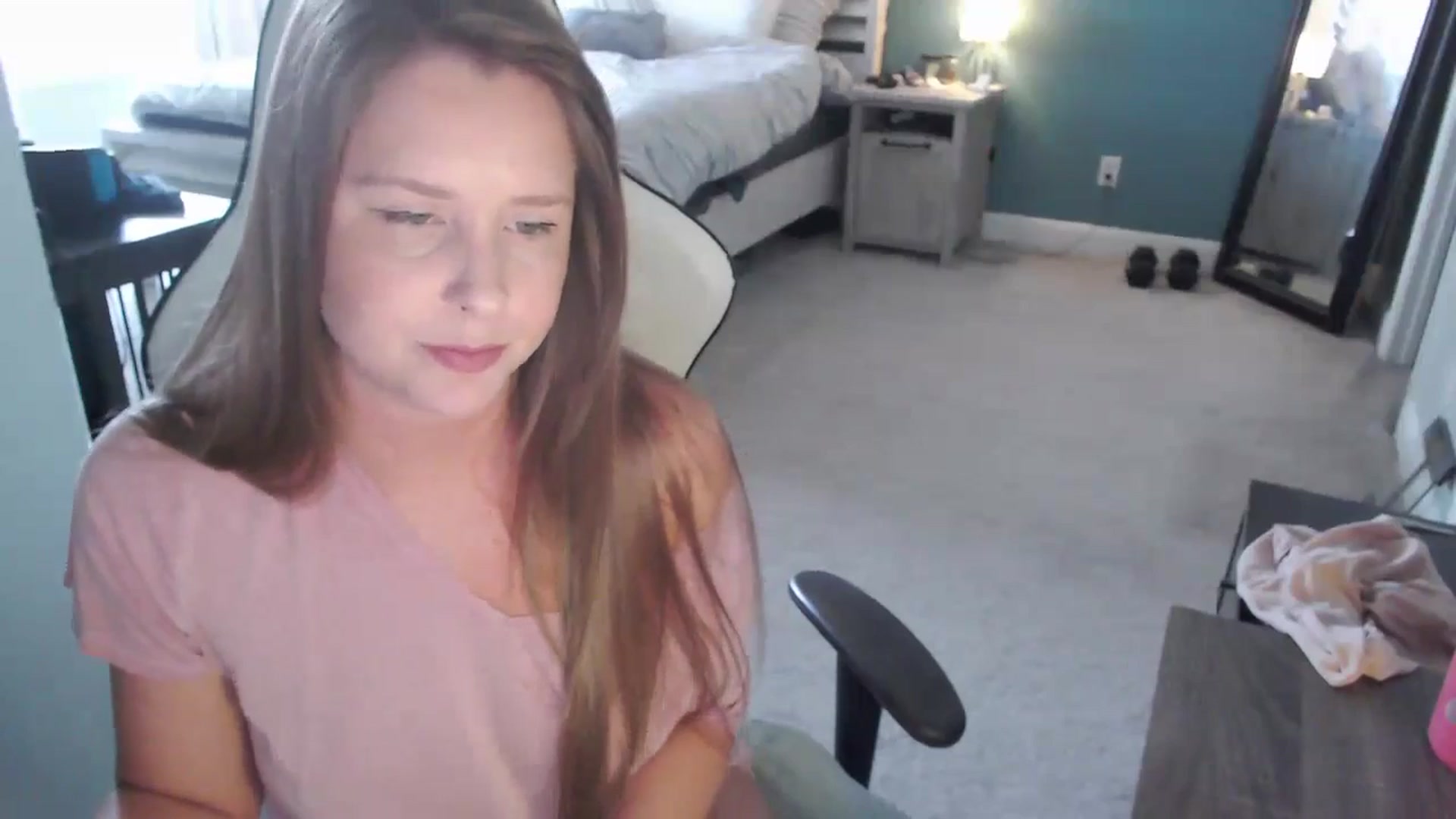 Gallery image thumbnail from GamerGirl's myfreecams stream on, 05/09/2024, 18:56 image 17 of 20
