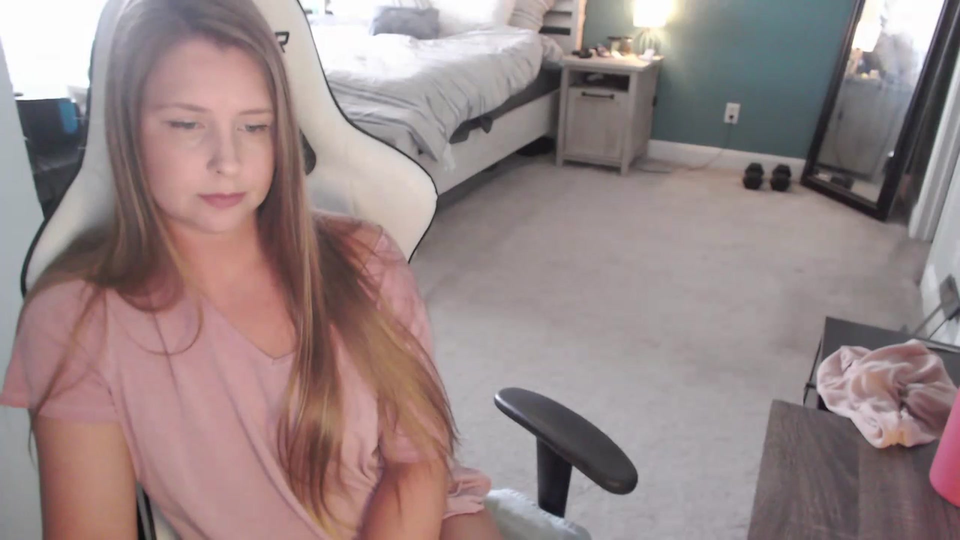 Gallery image thumbnail from GamerGirl's myfreecams stream on, 05/09/2024, 18:56 image 13 of 20