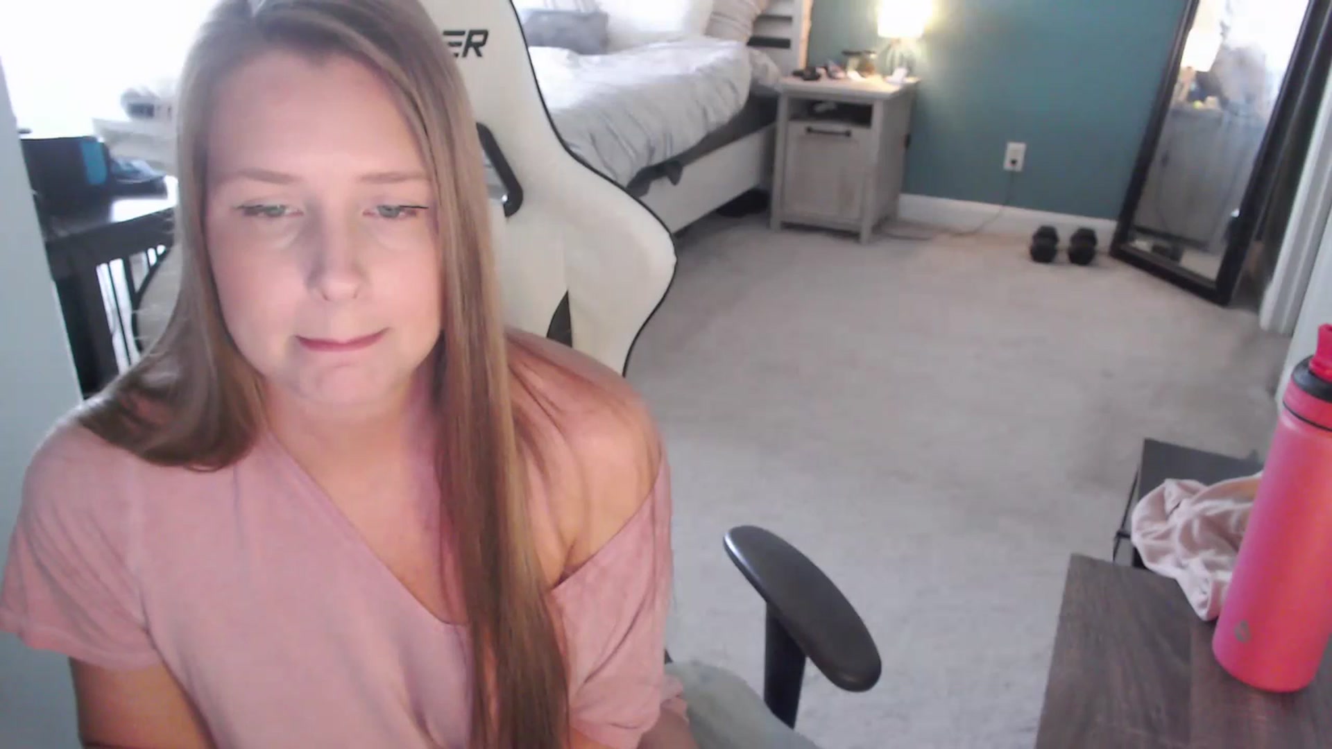 Gallery image thumbnail from GamerGirl's myfreecams stream on, 05/09/2024, 18:56 image 16 of 20