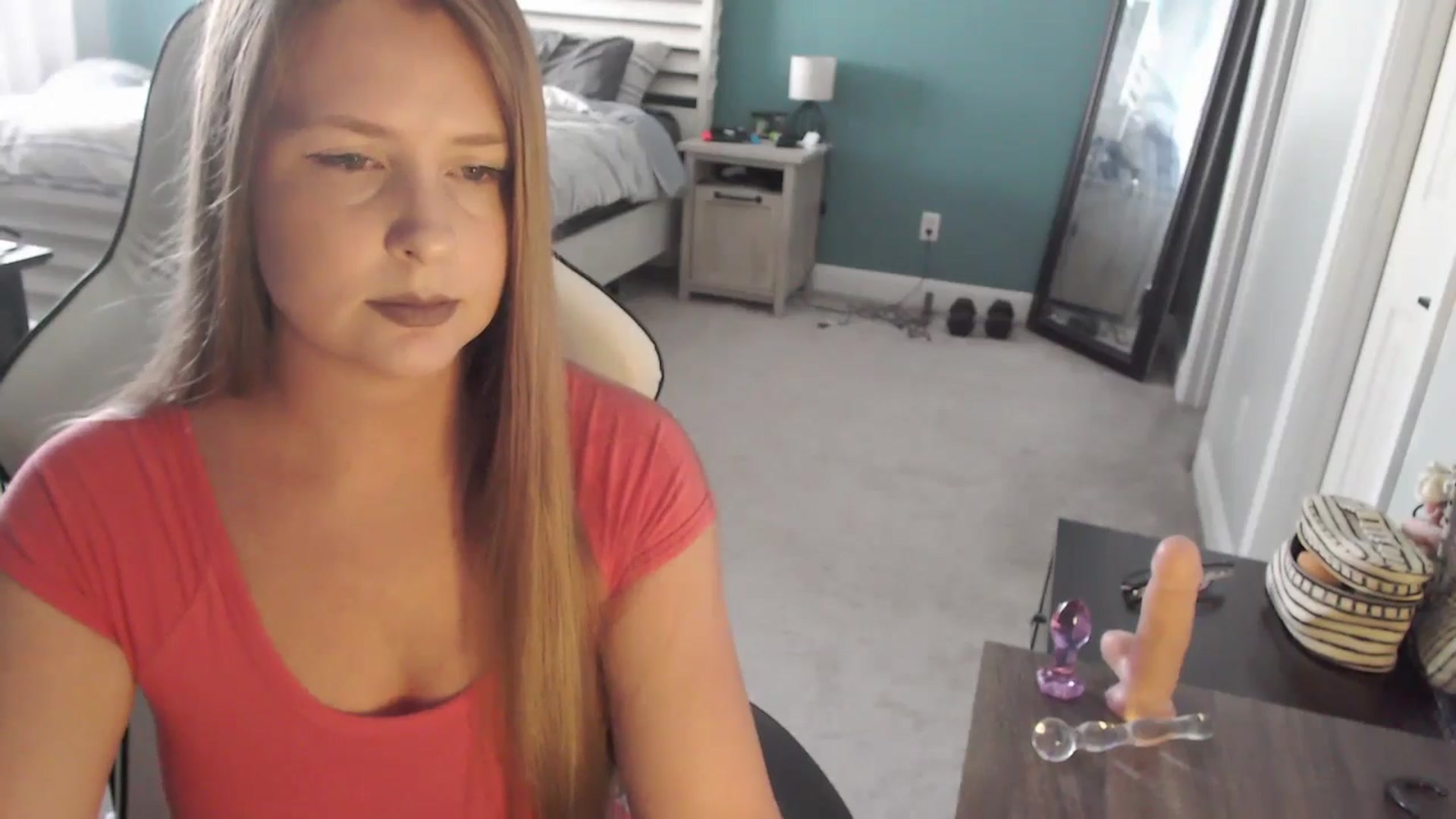 Gallery image thumbnail from GamerGirl's myfreecams stream on, 05/14/2024, 16:15 image 17 of 20