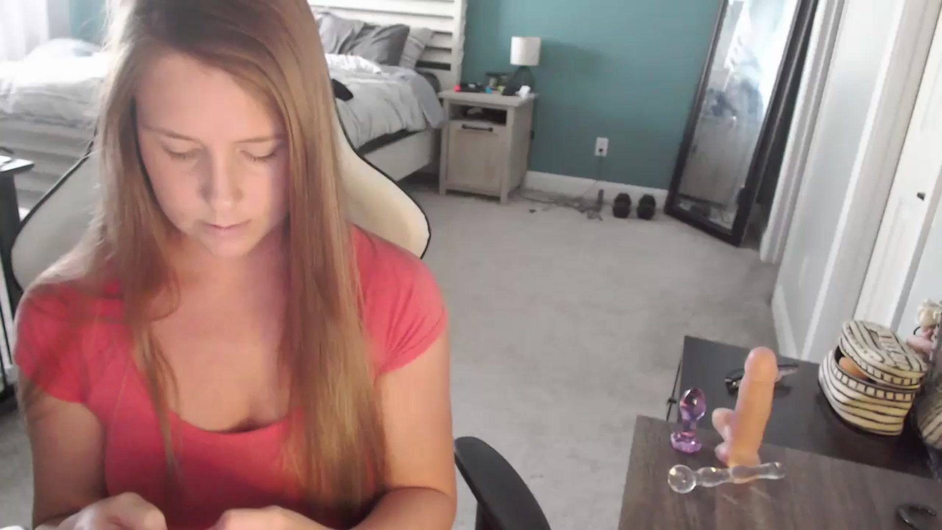 Gallery image thumbnail from GamerGirl's myfreecams stream on, 05/14/2024, 16:15 image 12 of 20