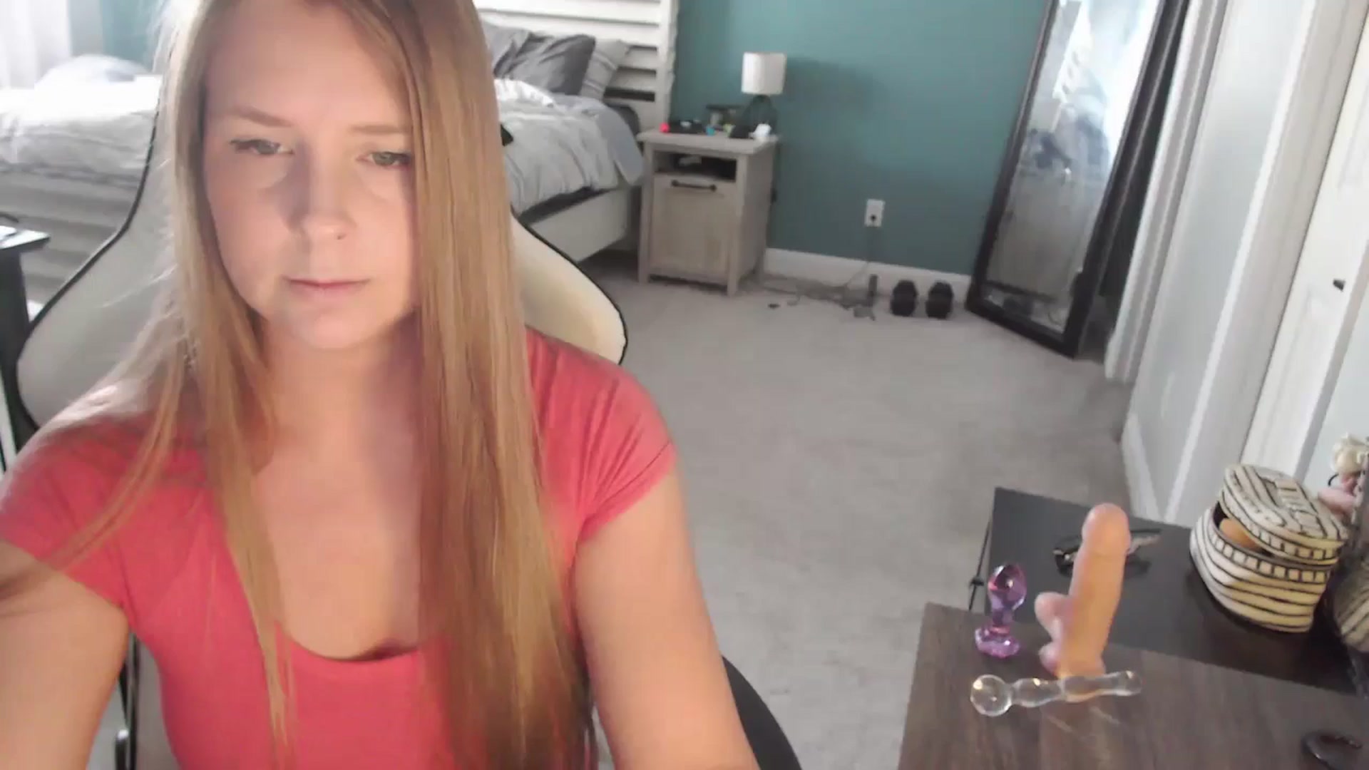 Gallery image thumbnail from GamerGirl's myfreecams stream on, 05/14/2024, 16:15 image 13 of 20