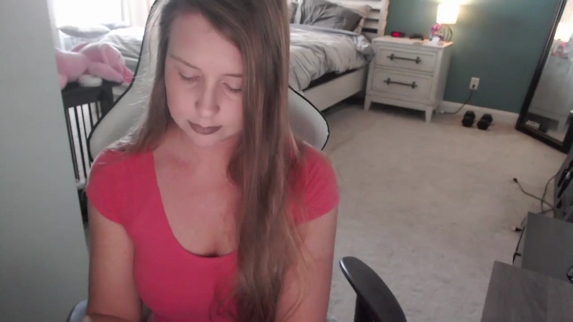 Gallery image thumbnail from GamerGirl's myfreecams stream on, 05/29/2024, 15:59 image 16 of 20