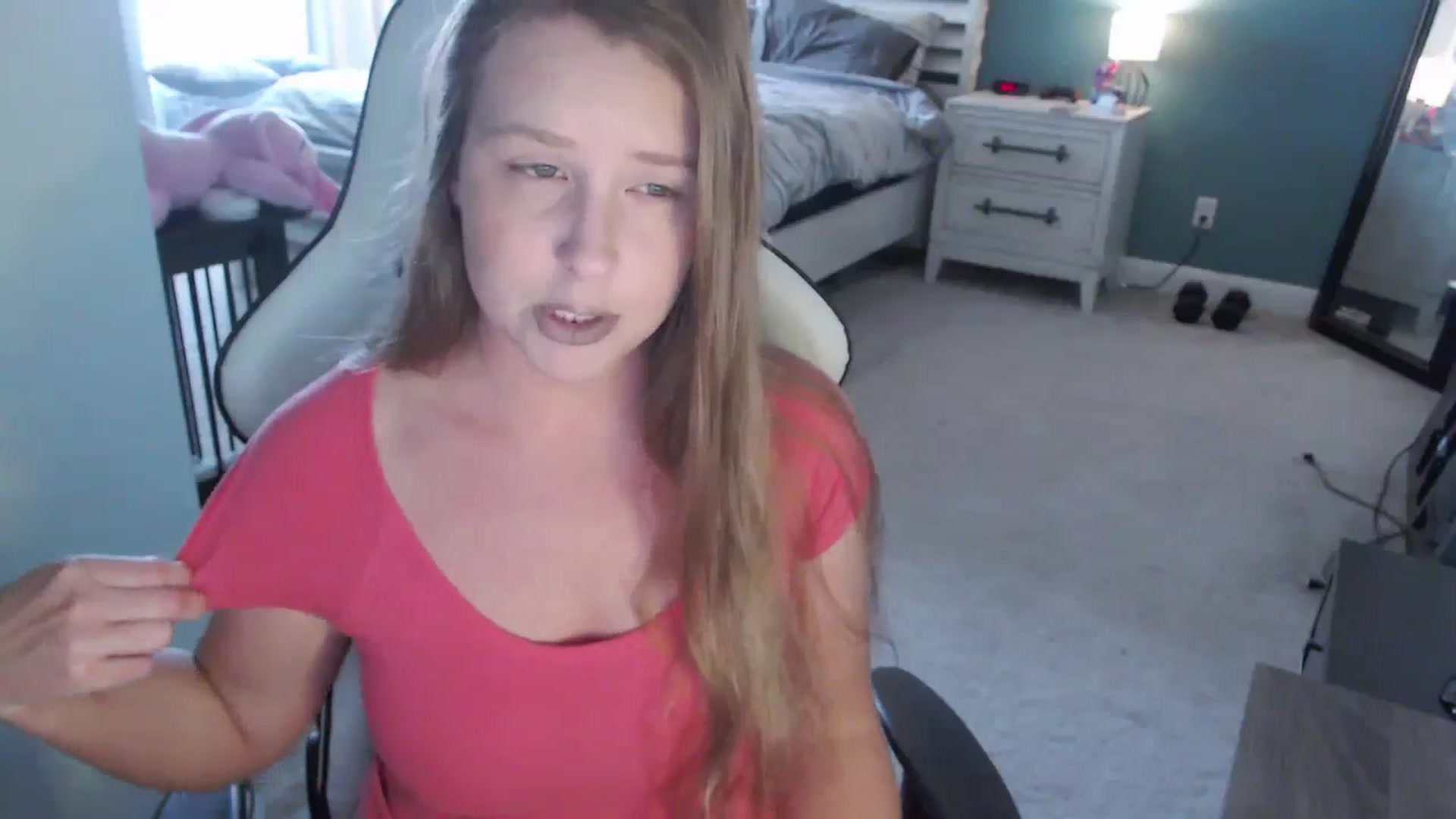 Gallery image thumbnail from GamerGirl's myfreecams stream on, 05/29/2024, 15:59 image 5 of 20