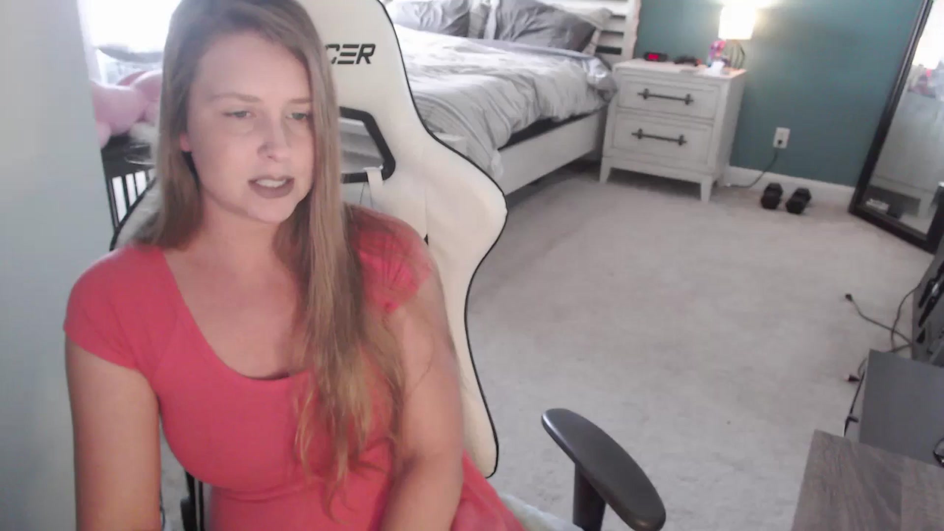 Gallery image thumbnail from GamerGirl's myfreecams stream on, 05/29/2024, 15:59 image 9 of 20