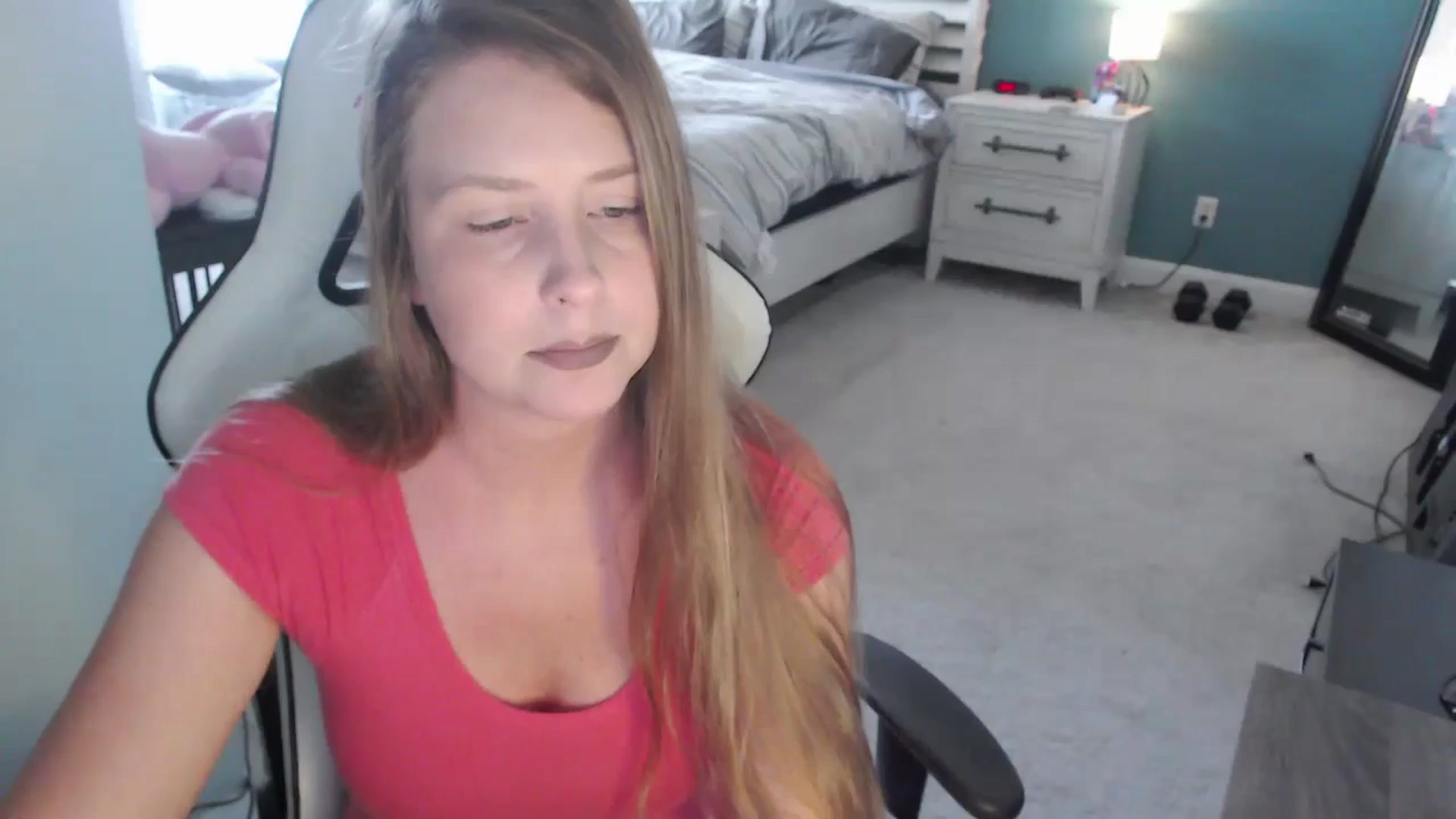 Gallery image thumbnail from GamerGirl's myfreecams stream on, 05/29/2024, 15:59 image 15 of 20