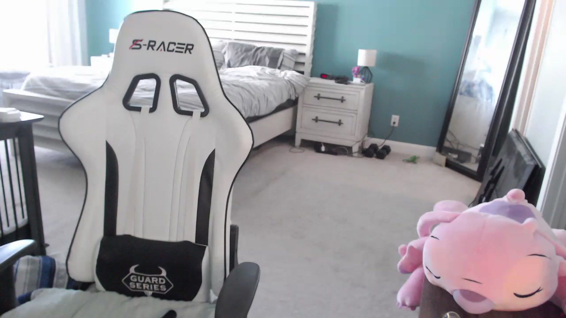 Gallery image thumbnail from GamerGirl's myfreecams stream on, 05/31/2024, 15:30 image 14 of 20